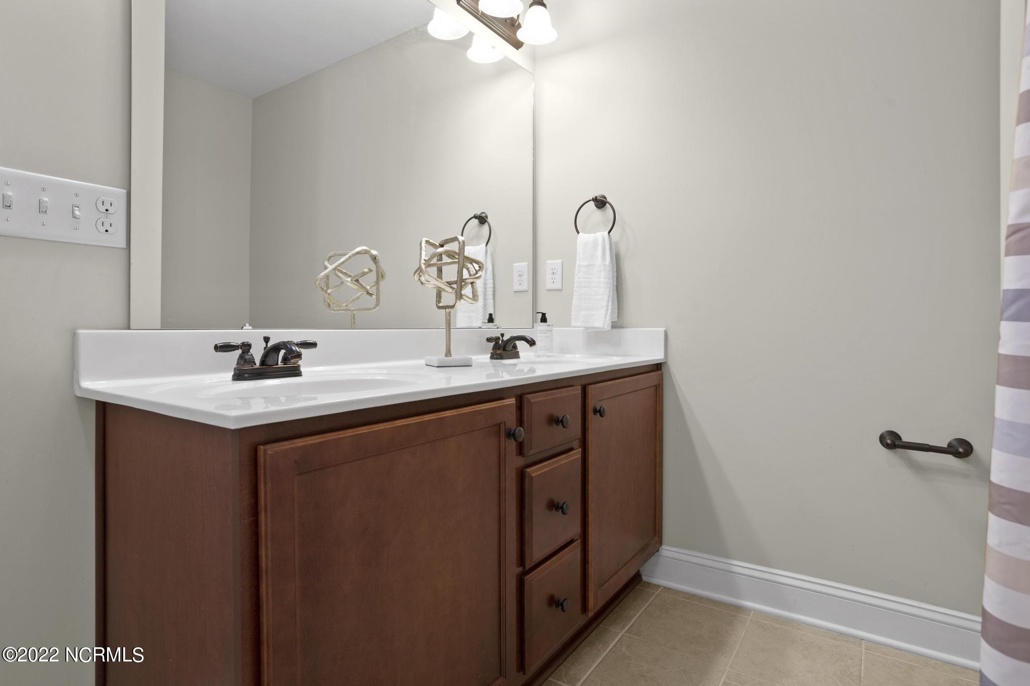 422 Canvasback Lane