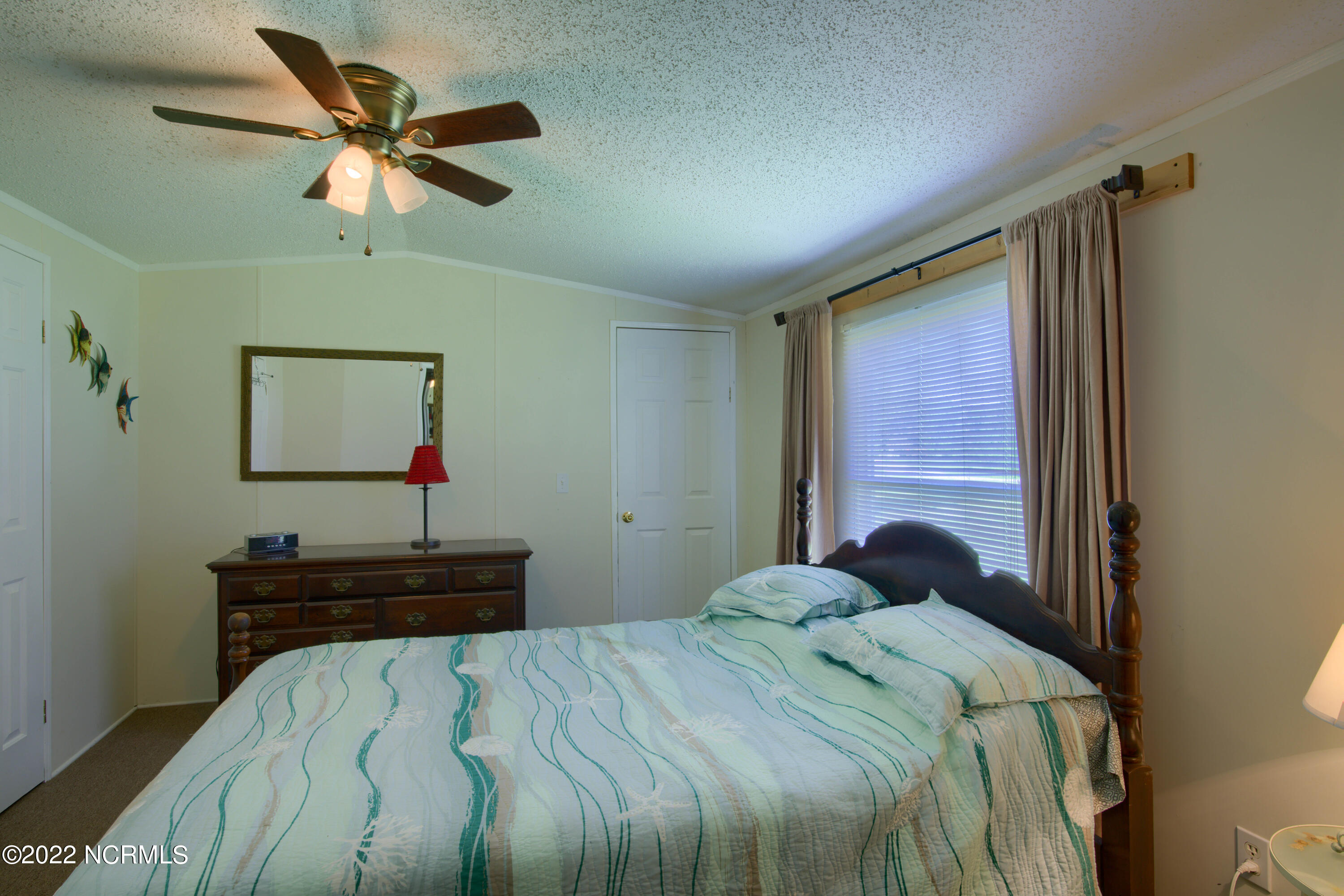 140 Seabird Lane
