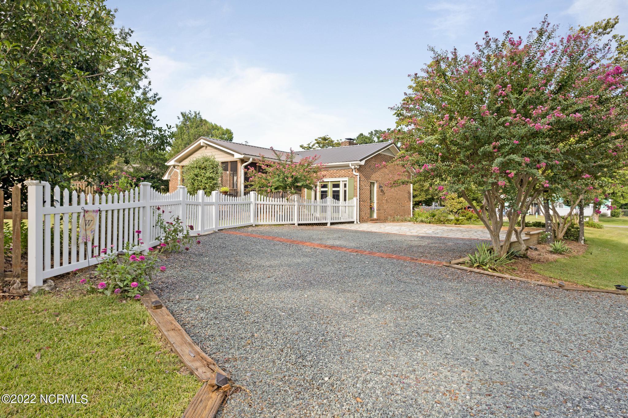 110 Treasure Island Way