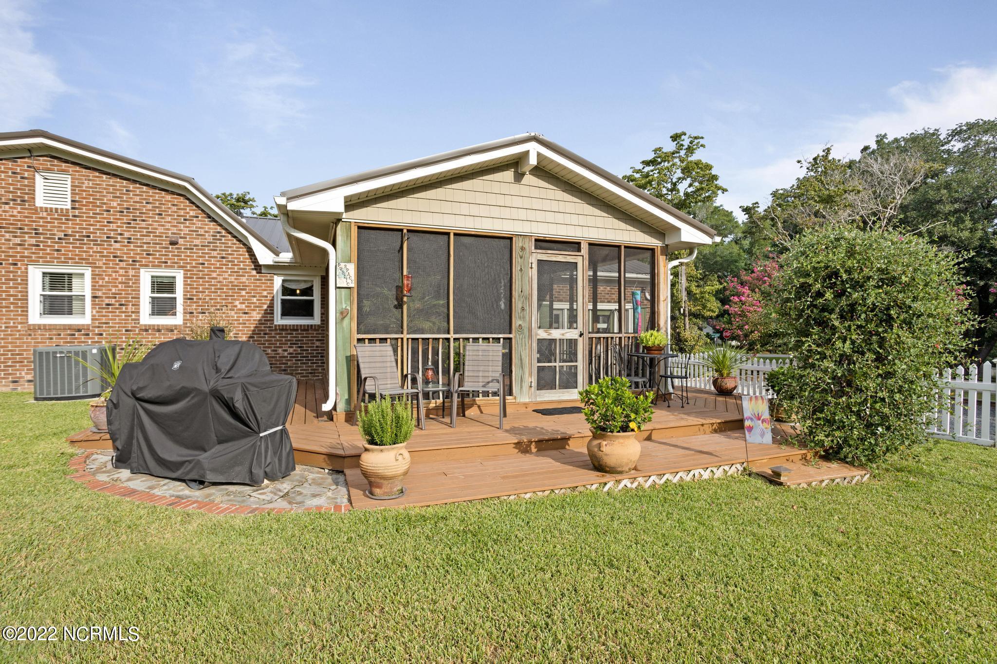 110 Treasure Island Way