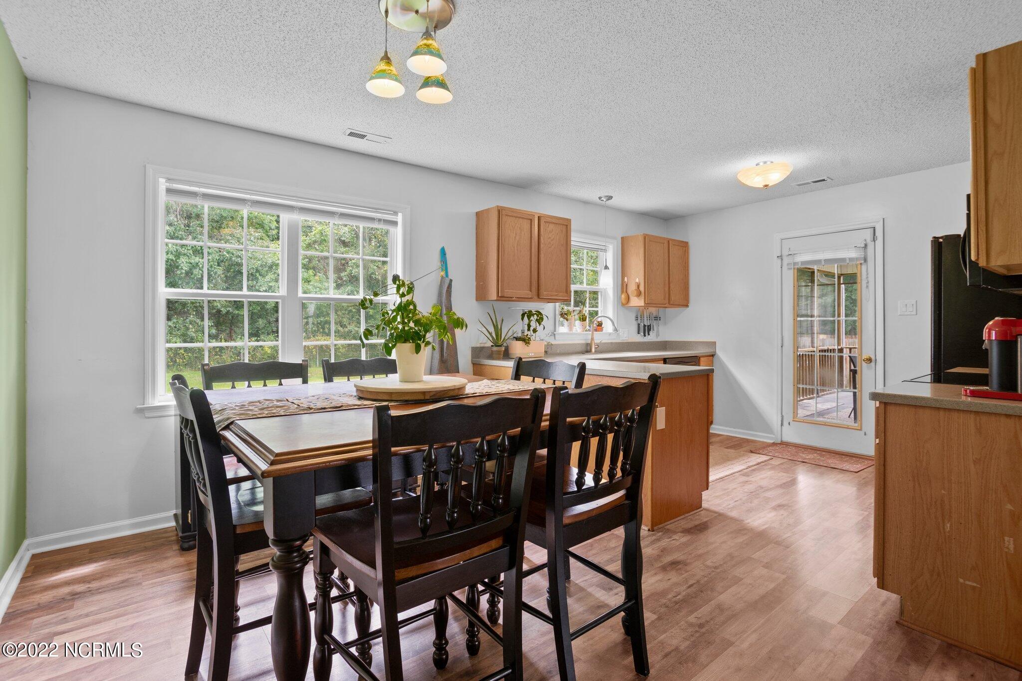 136 Forest Bluff Drive