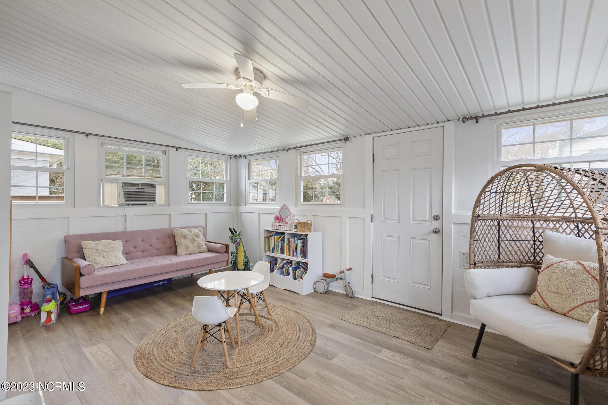 309 E Bedford Road