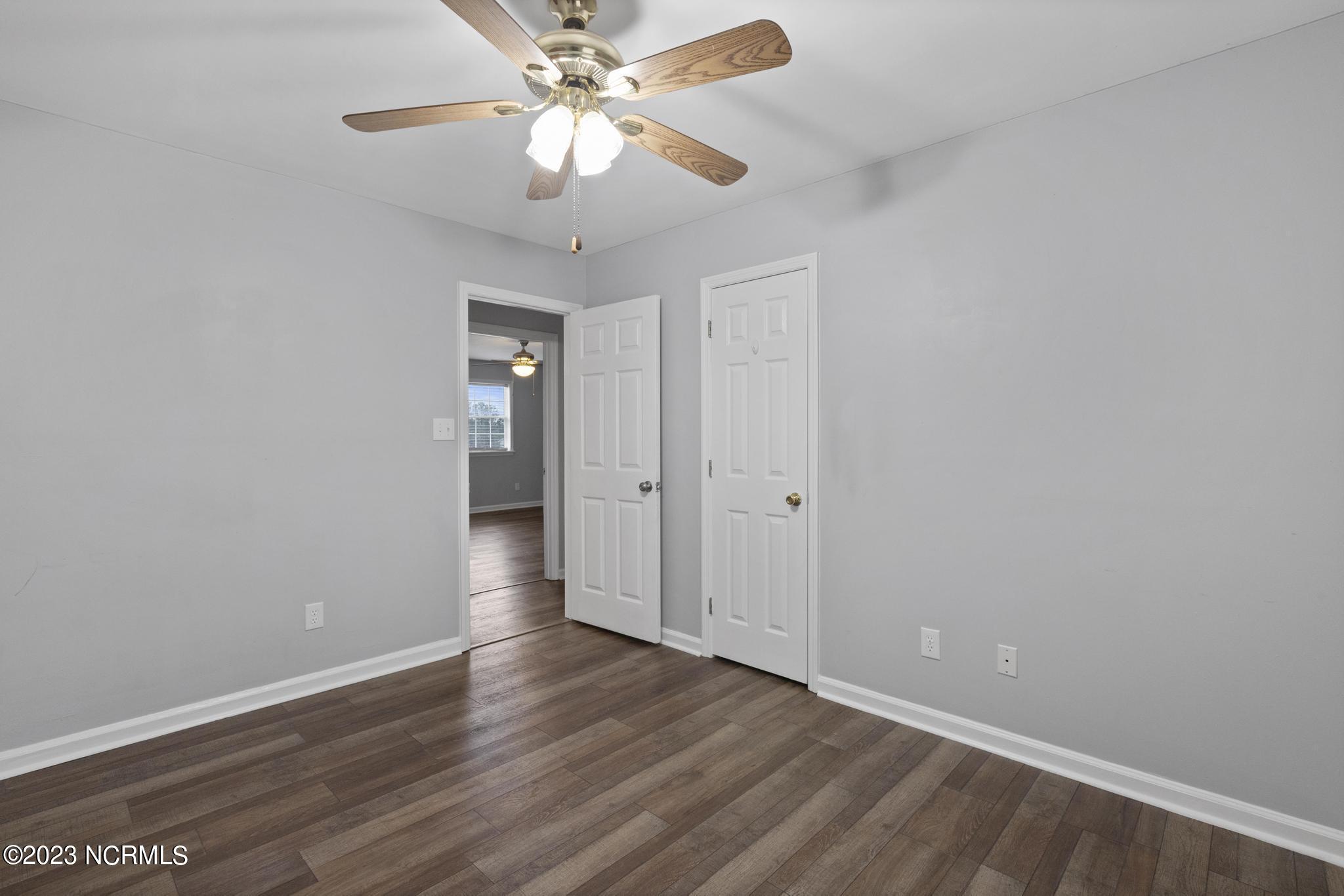 207 Rosewood Circle