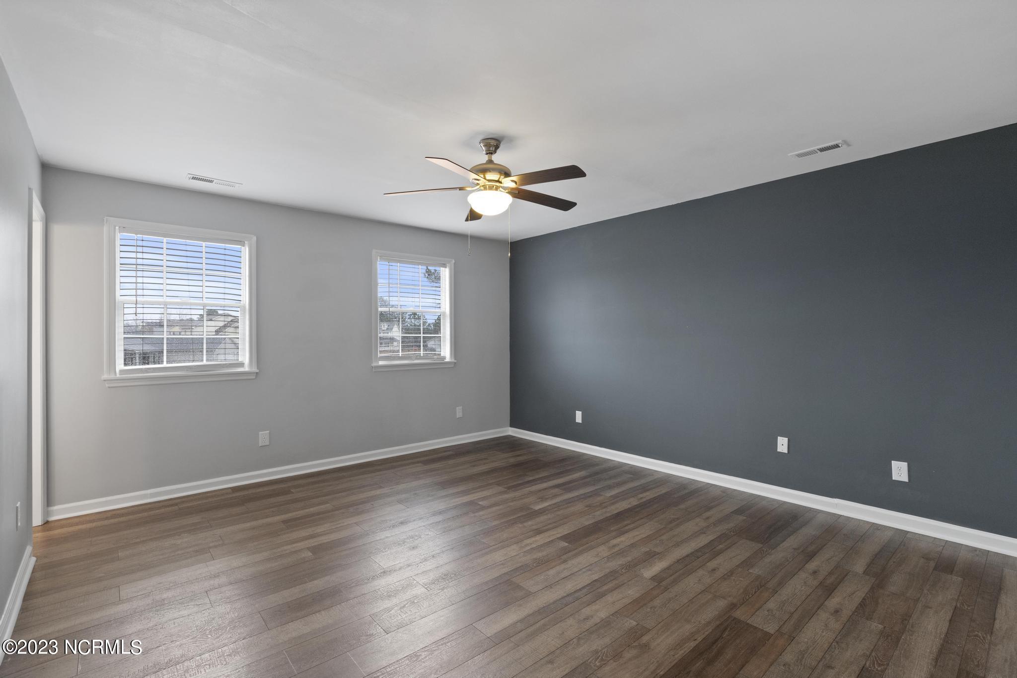 207 Rosewood Circle