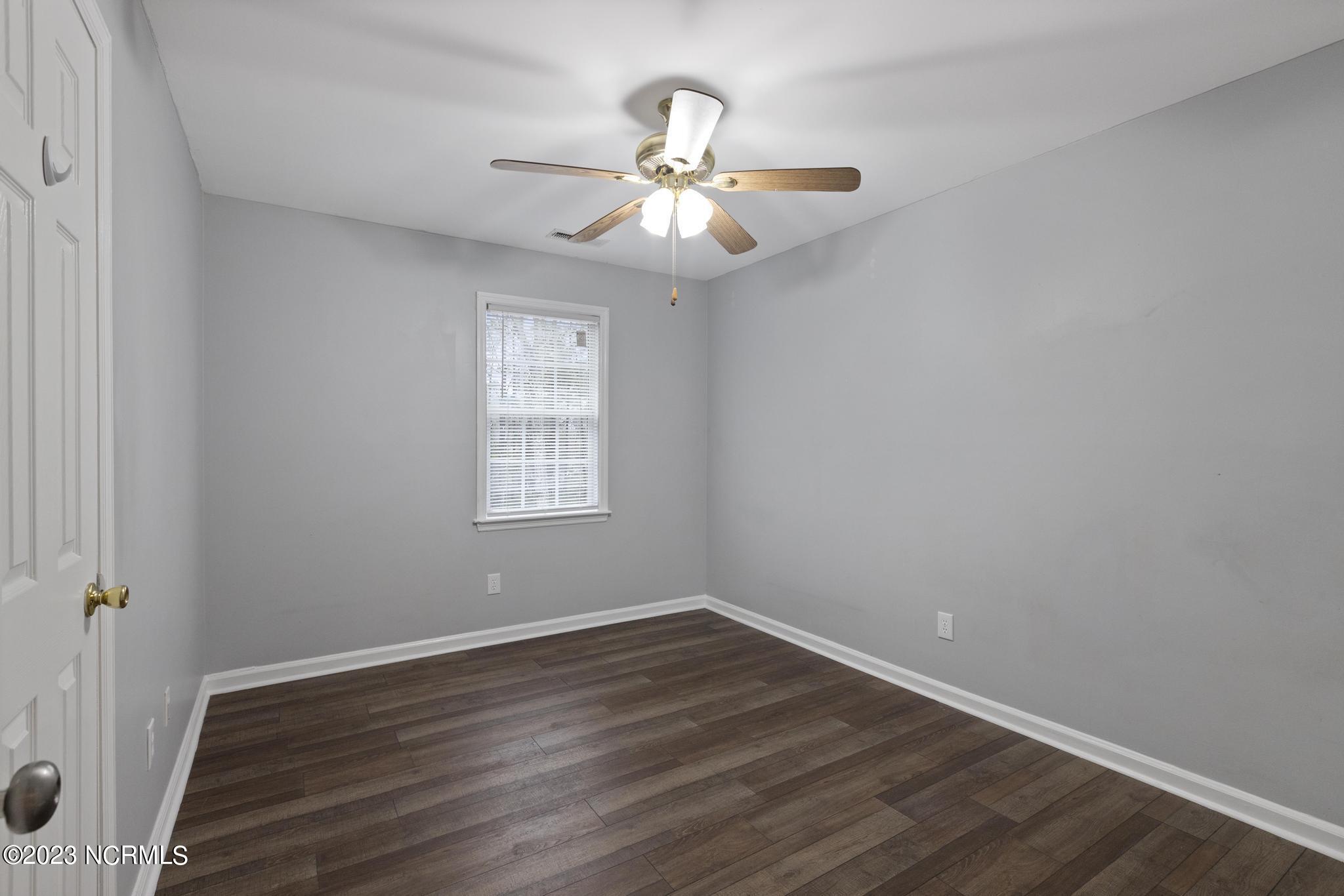 207 Rosewood Circle