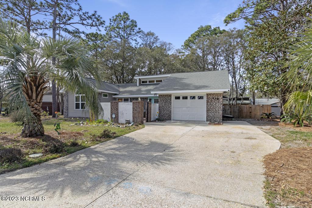 1438 Village Green Drive