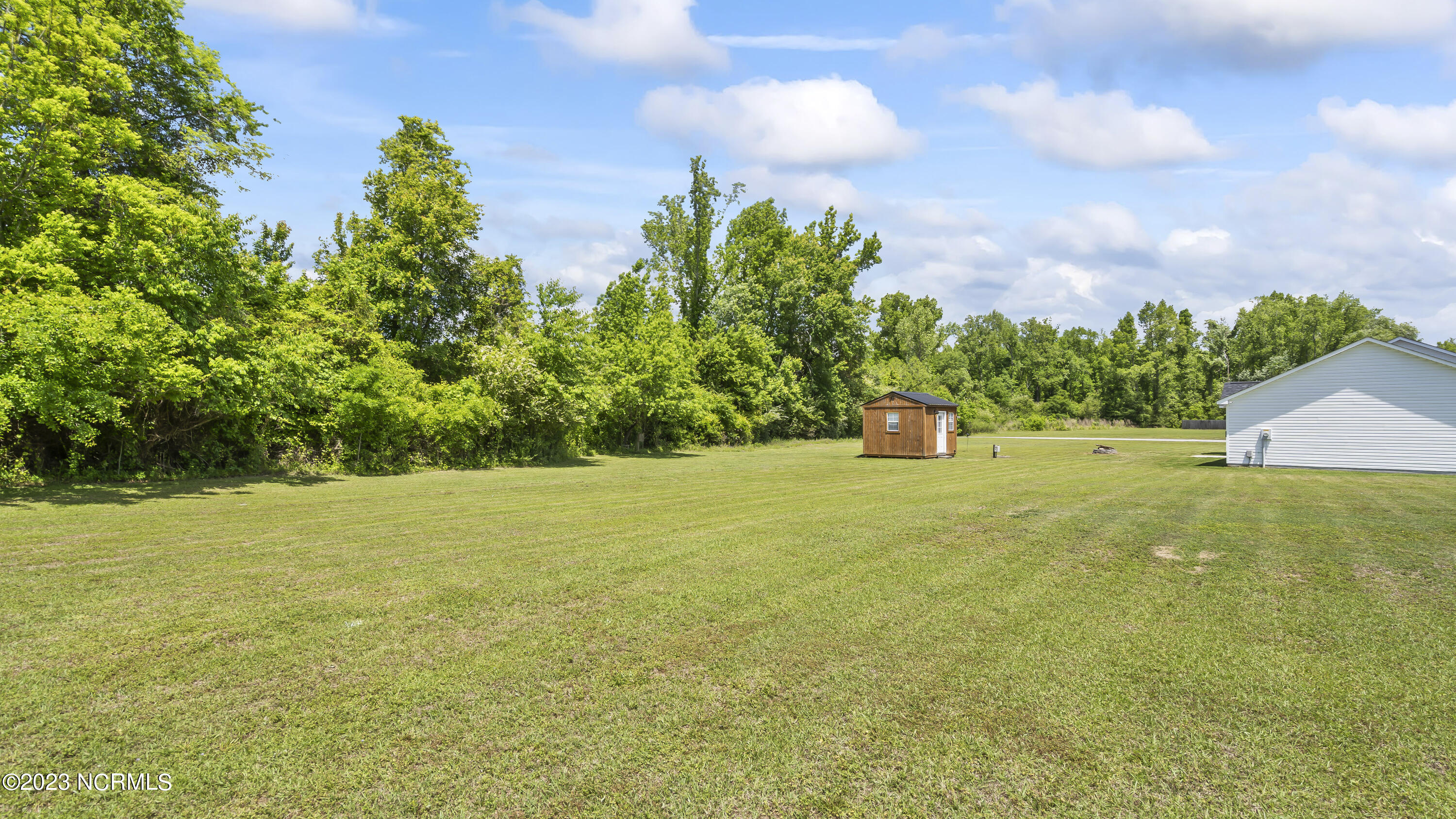 117 Woodbury Farm Drive