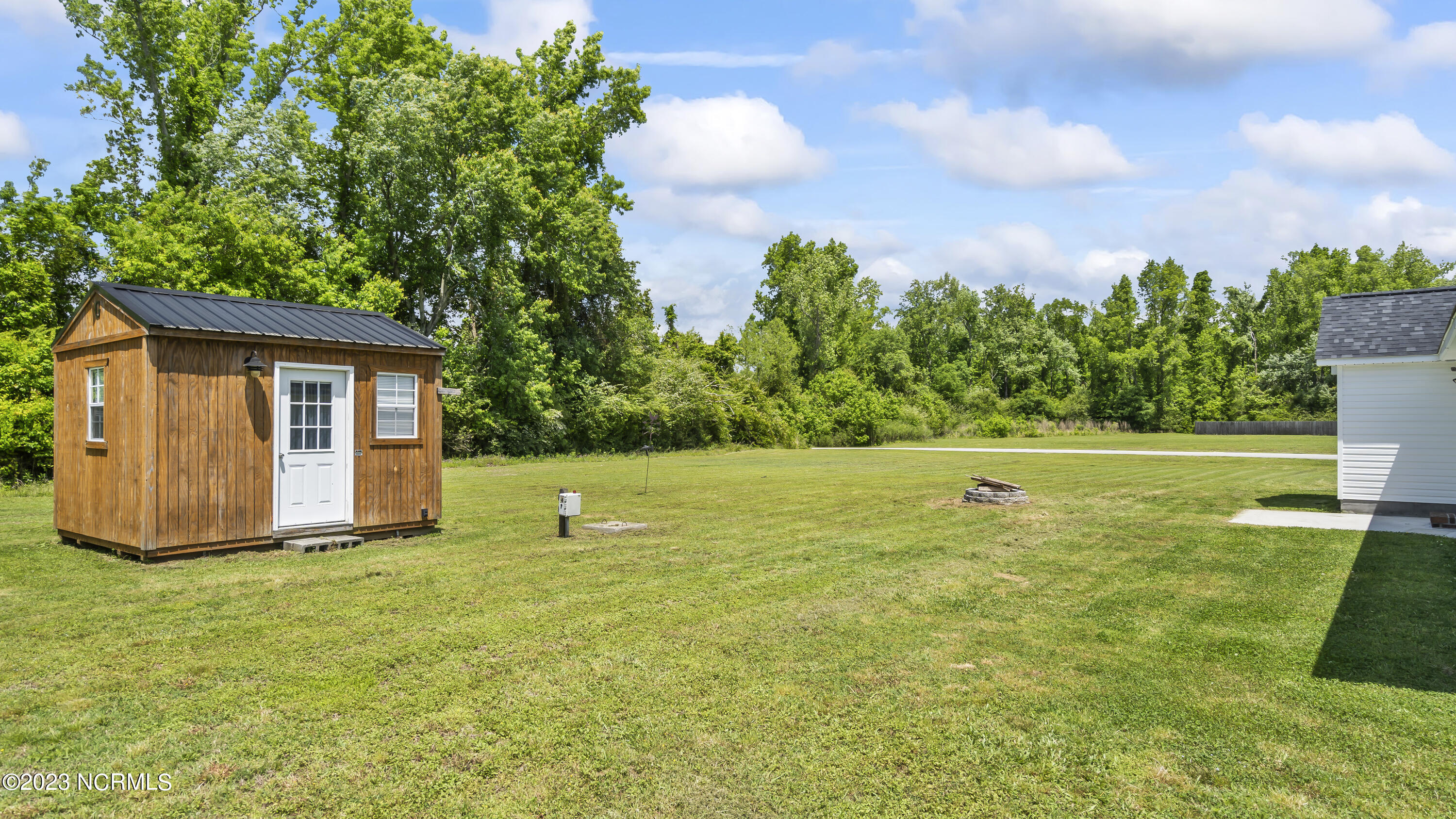 117 Woodbury Farm Drive