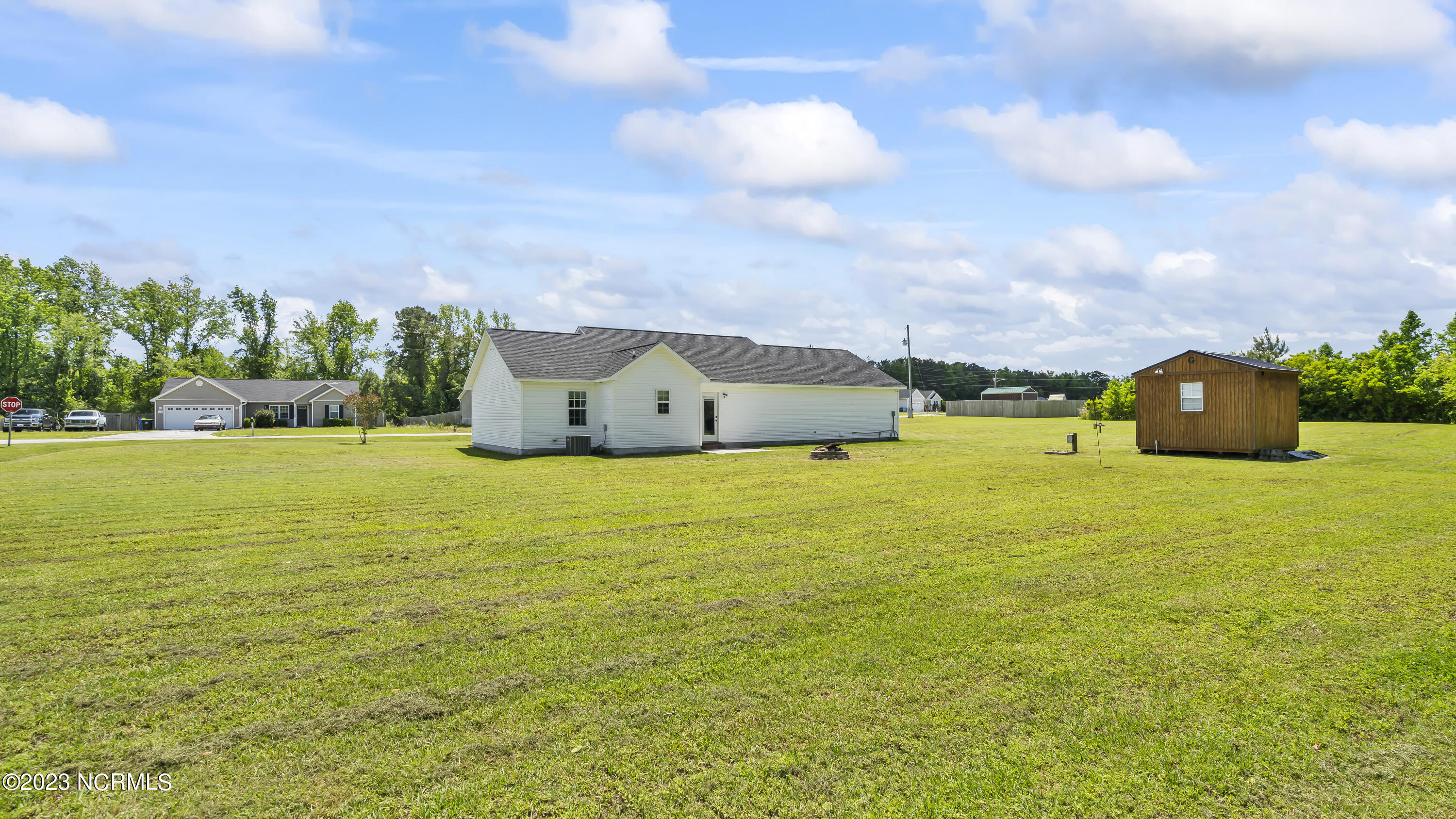 117 Woodbury Farm Drive