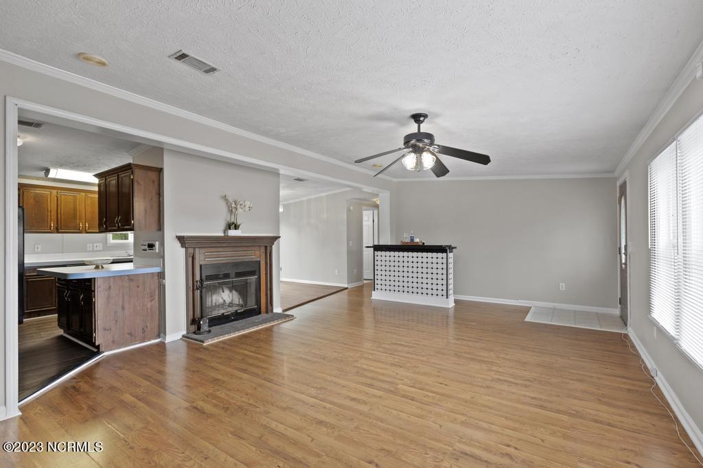 299 Riggs Road