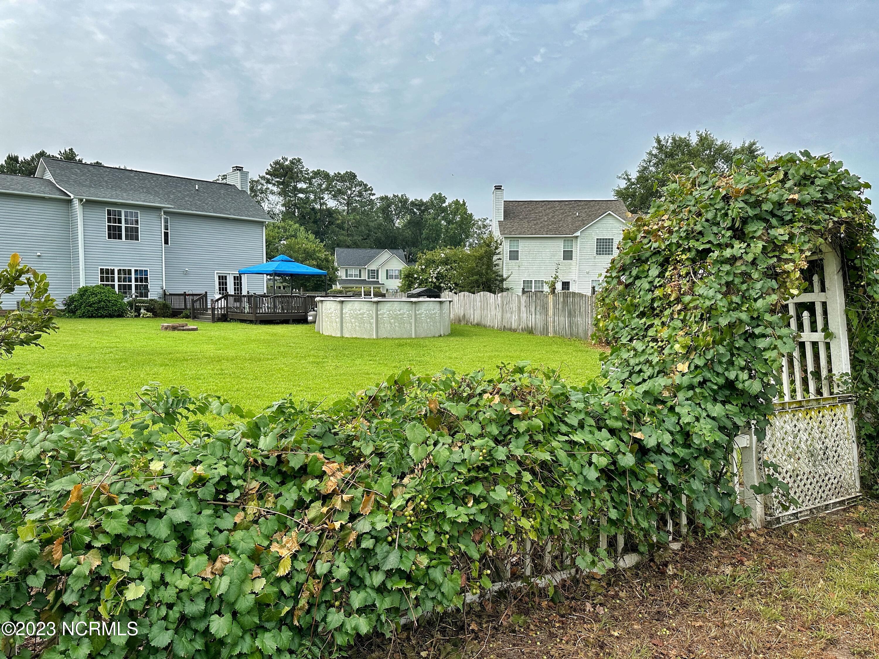 190 Bridlewood Drive