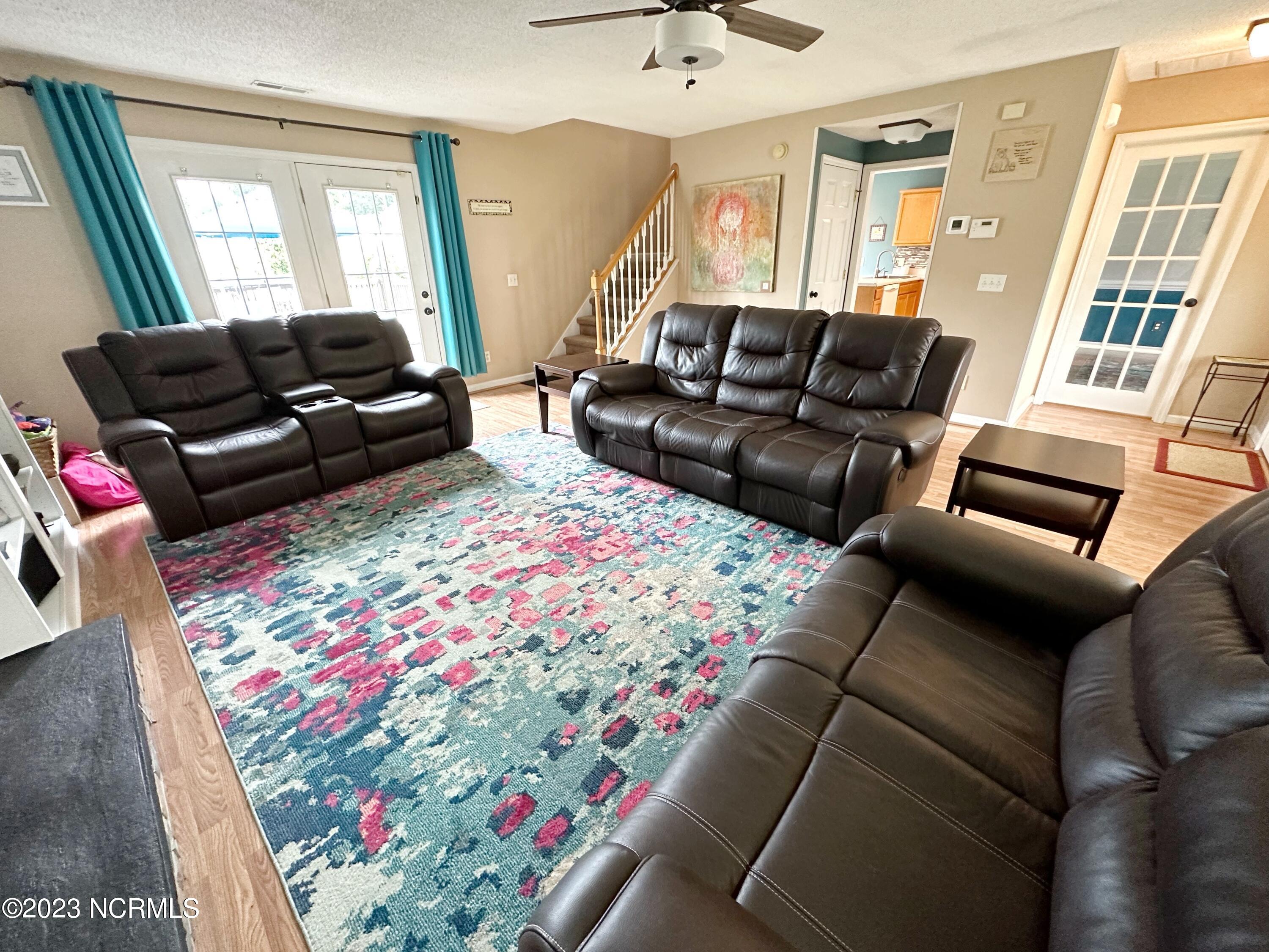 190 Bridlewood Drive