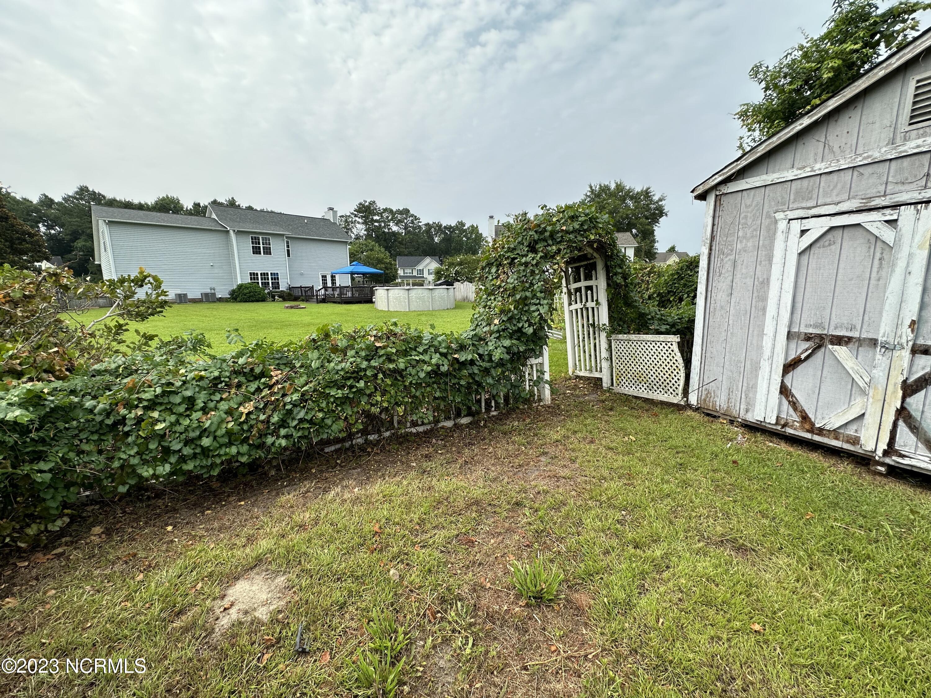 190 Bridlewood Drive