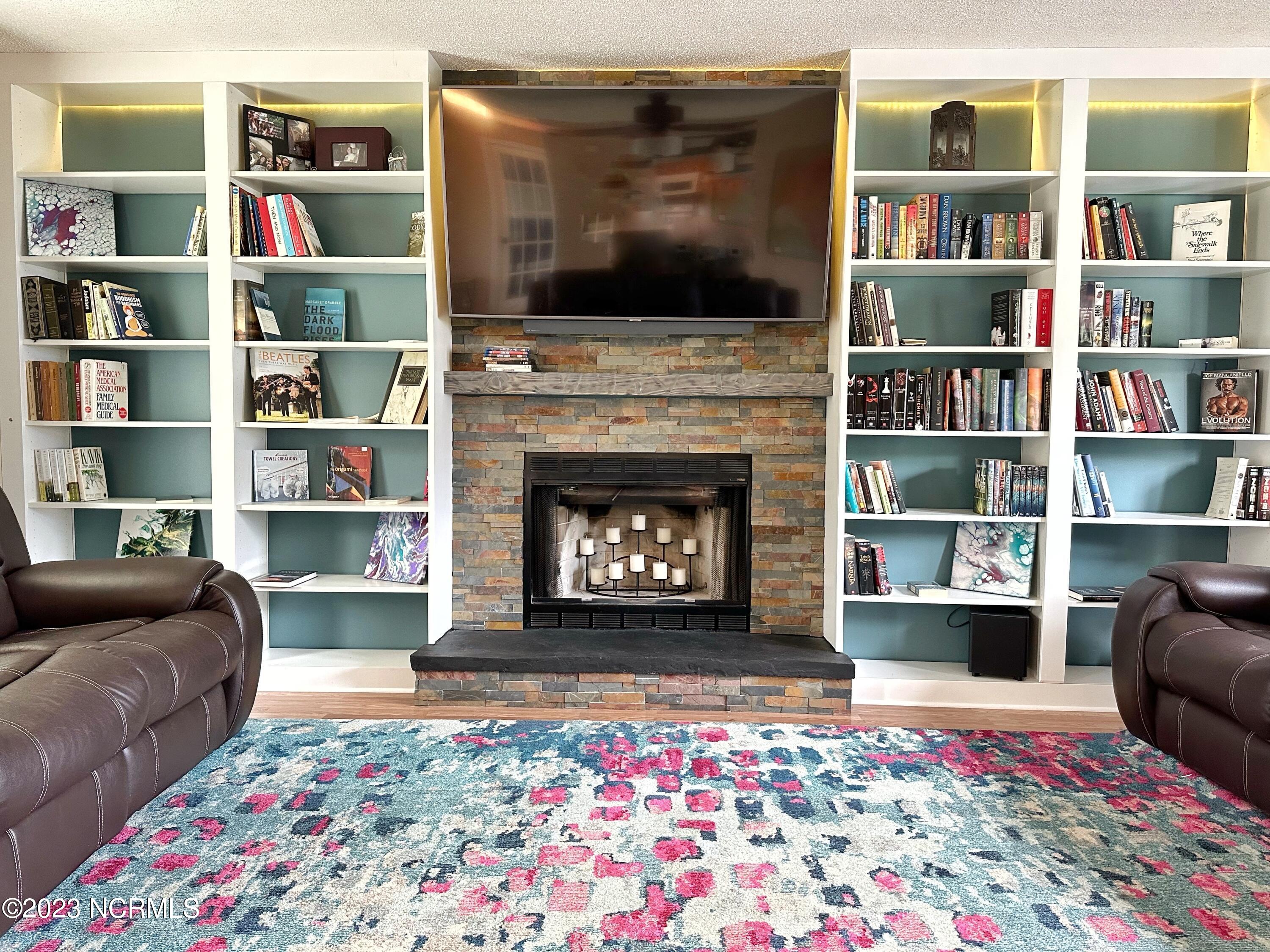190 Bridlewood Drive