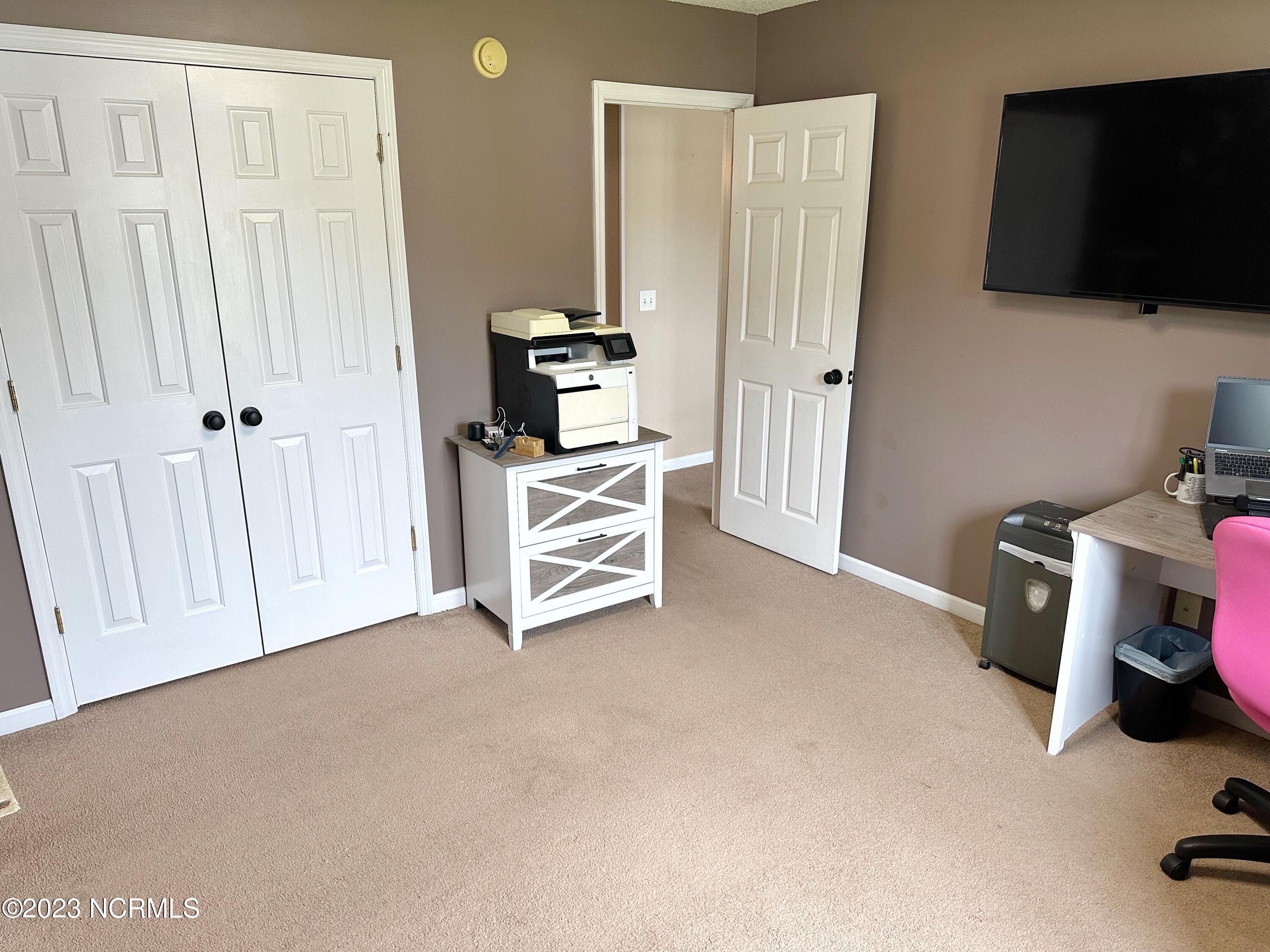 190 Bridlewood Drive