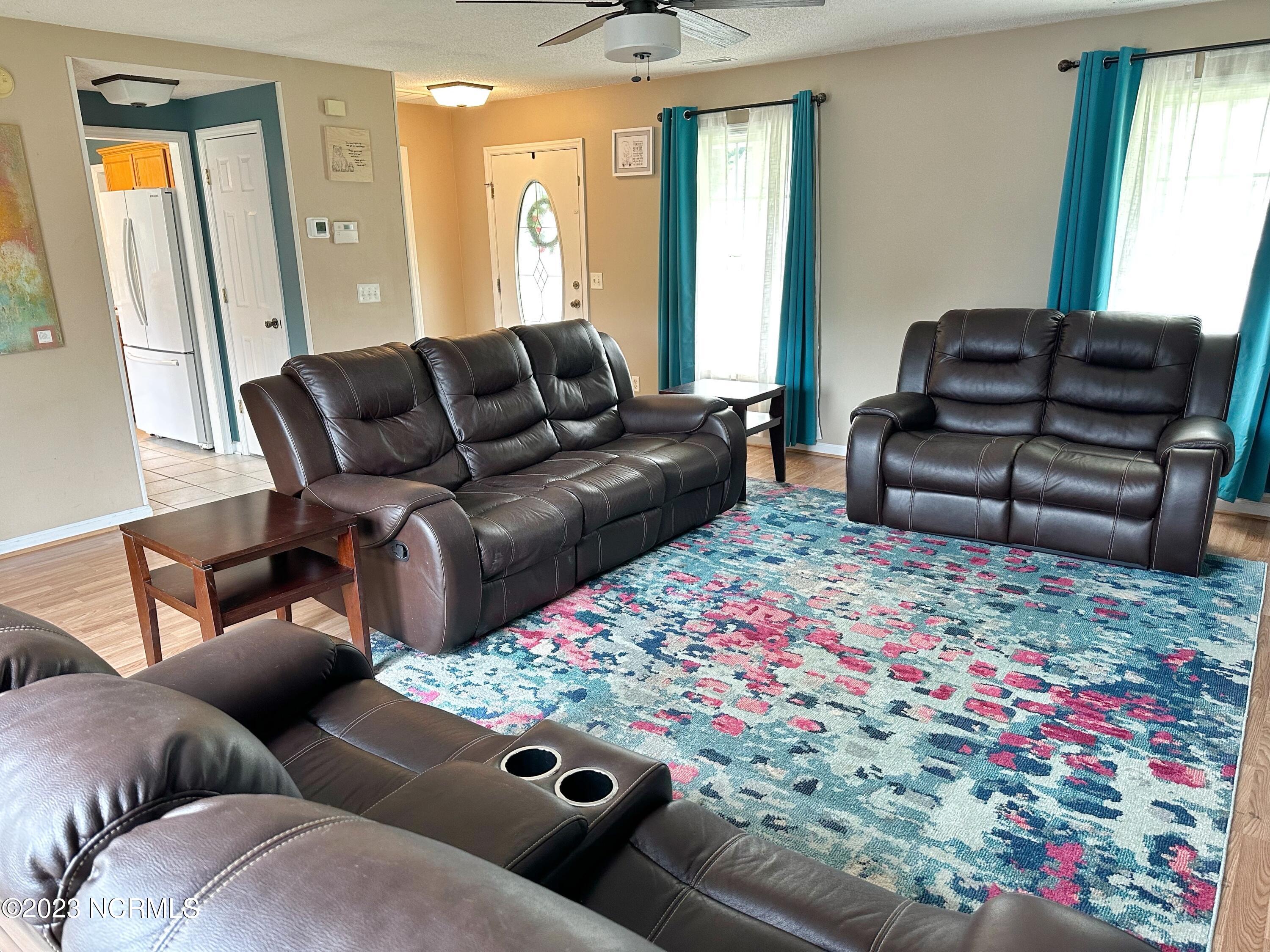 190 Bridlewood Drive