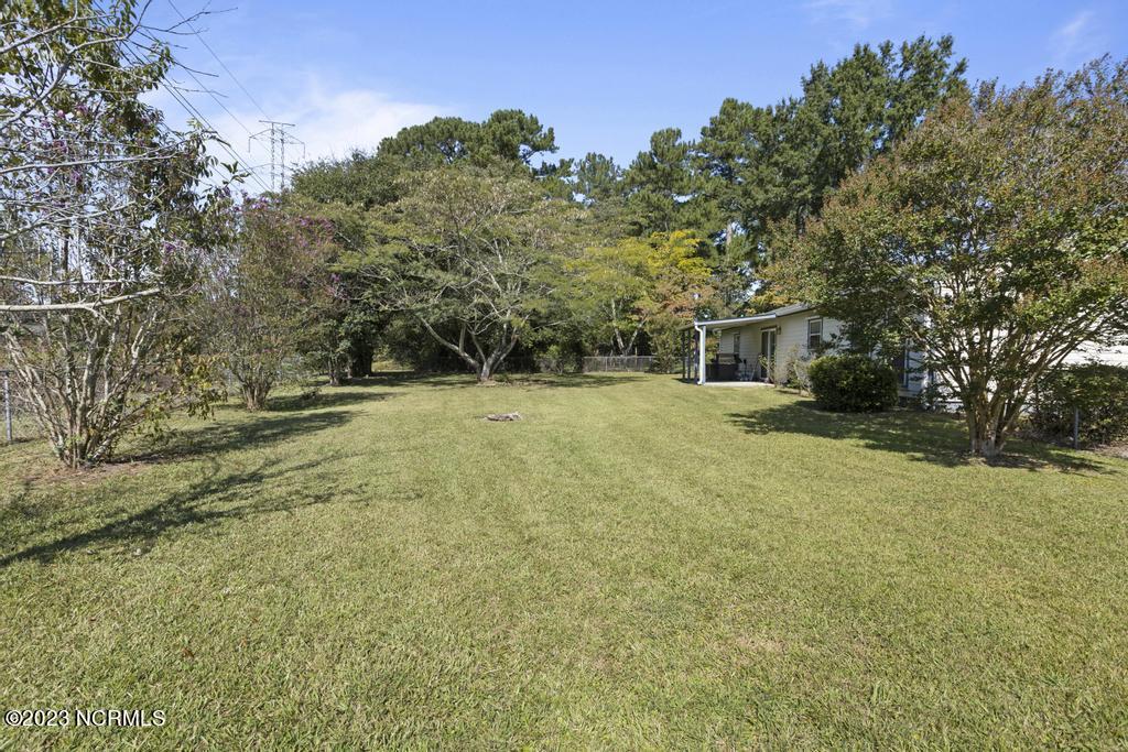 305 W Willowood Lane