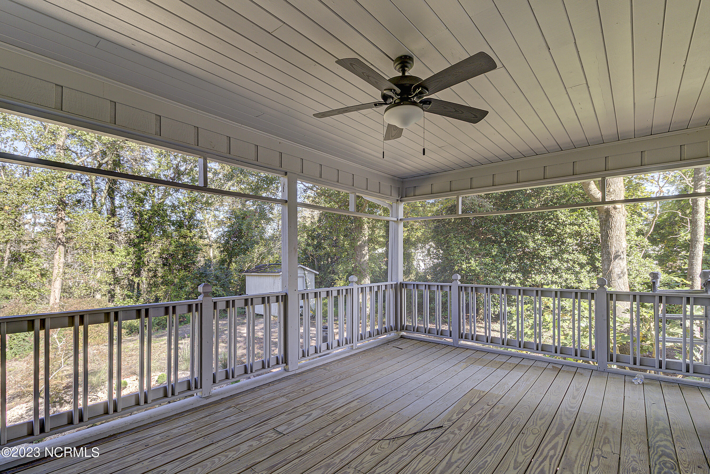 9712 Sturgeon Drive NE