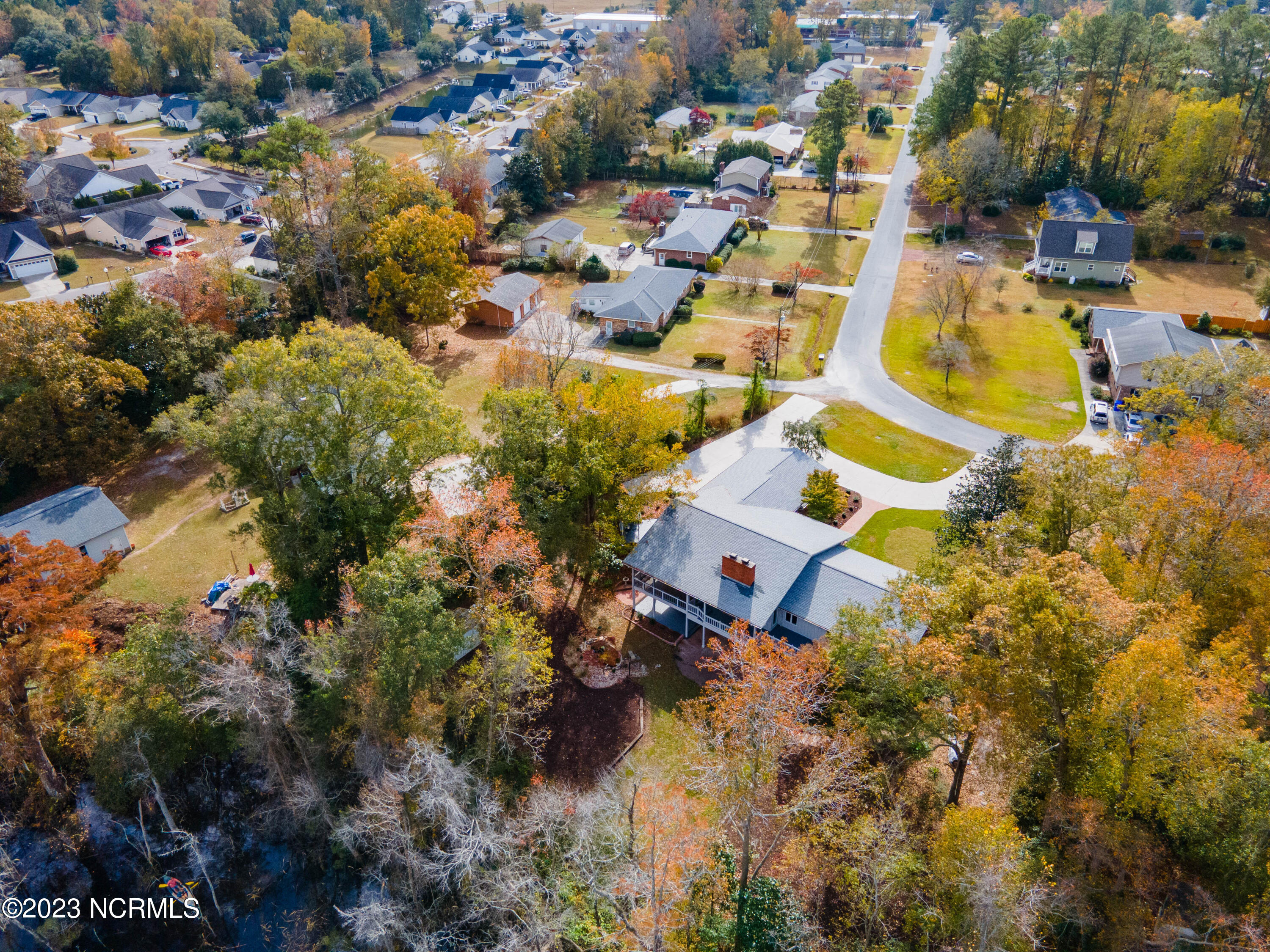 9712 Sturgeon Drive NE