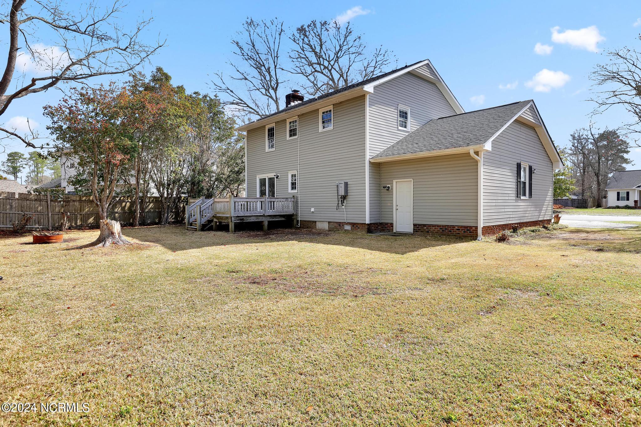 2722 Northwoods Drive