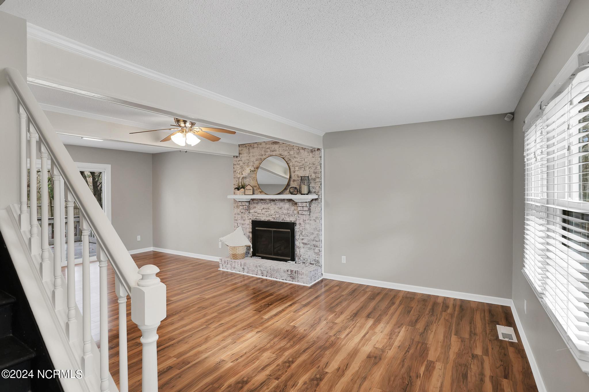 2722 Northwoods Drive