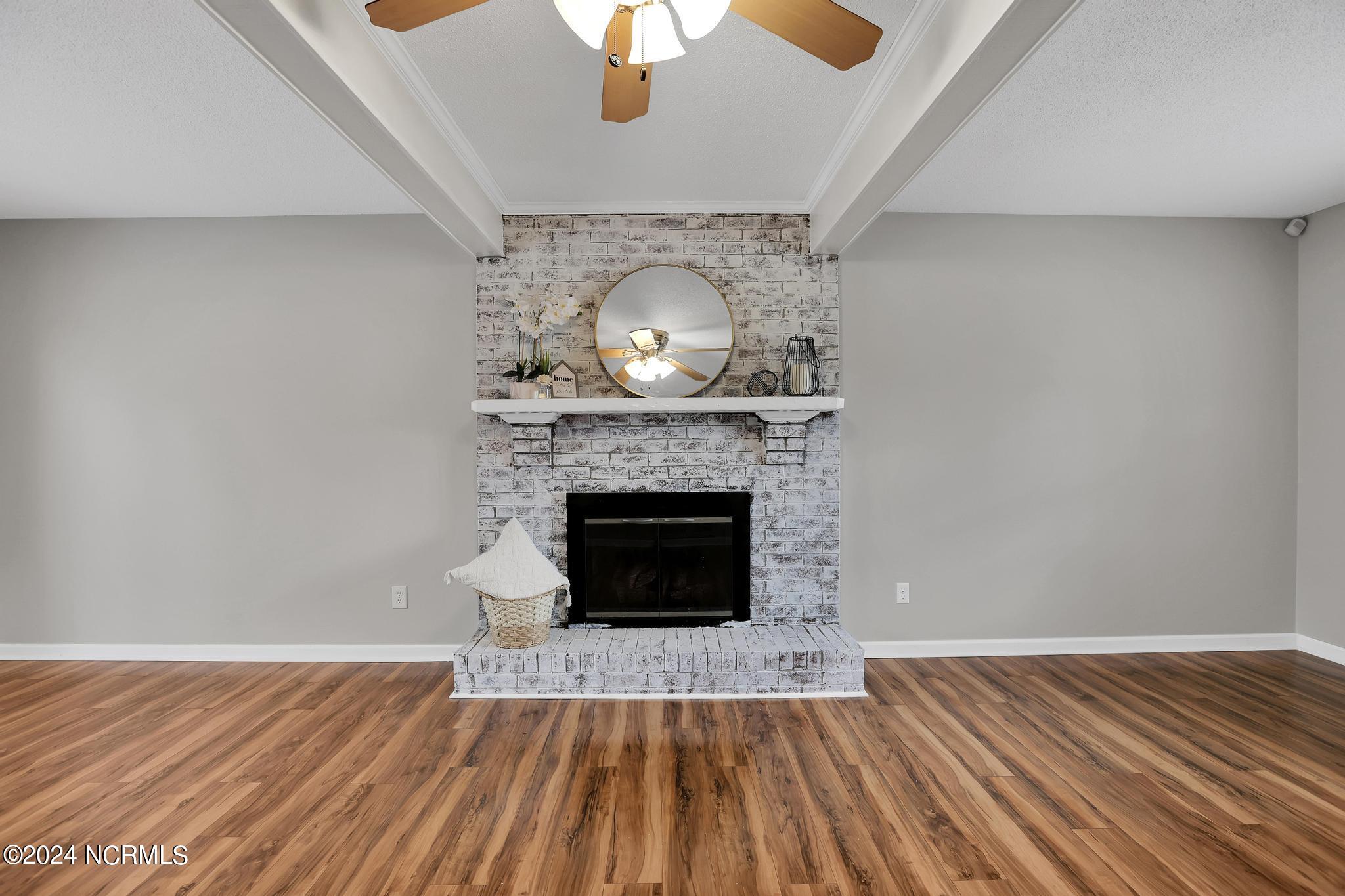 2722 Northwoods Drive