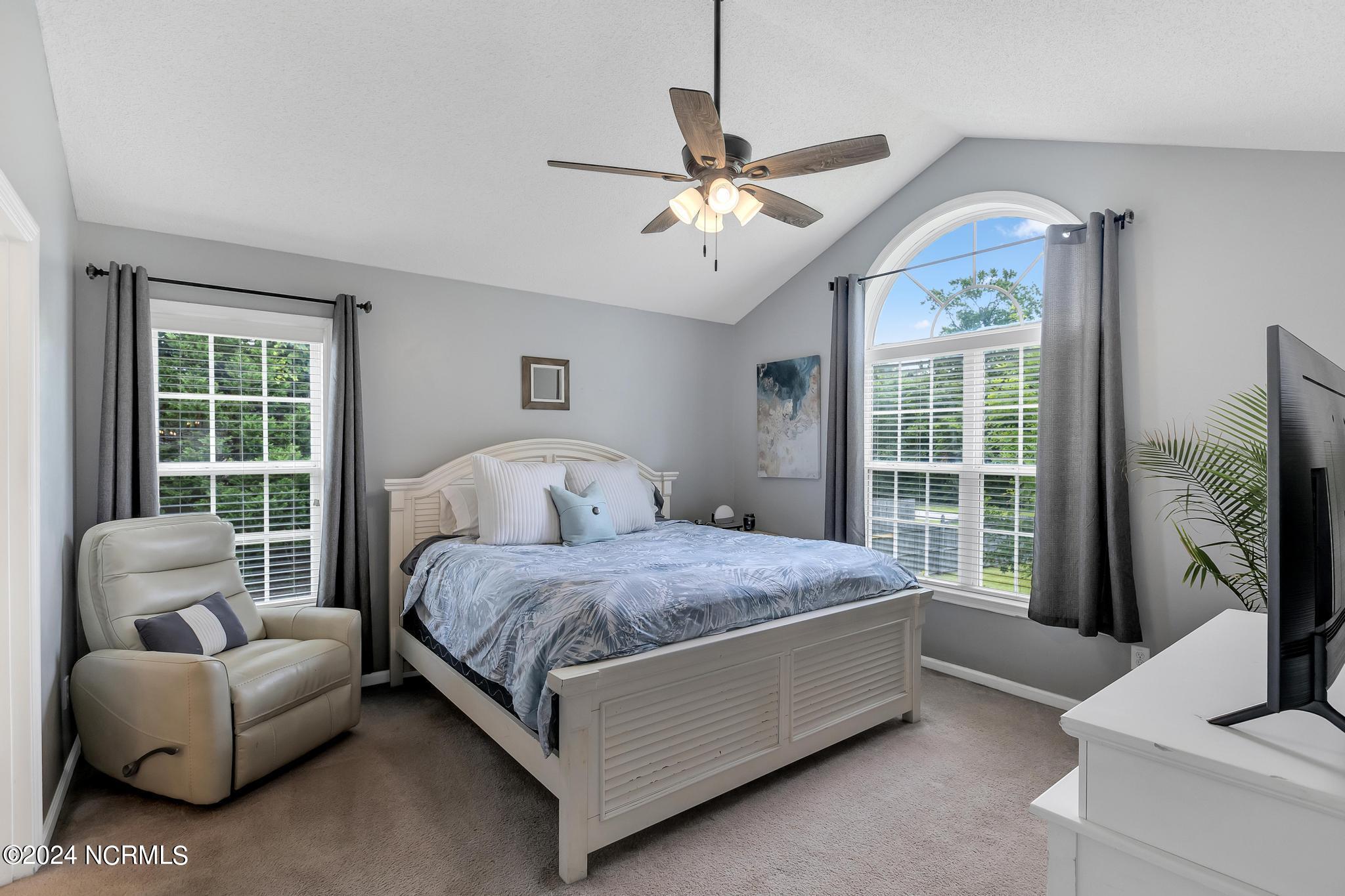 110 Summercreek Drive