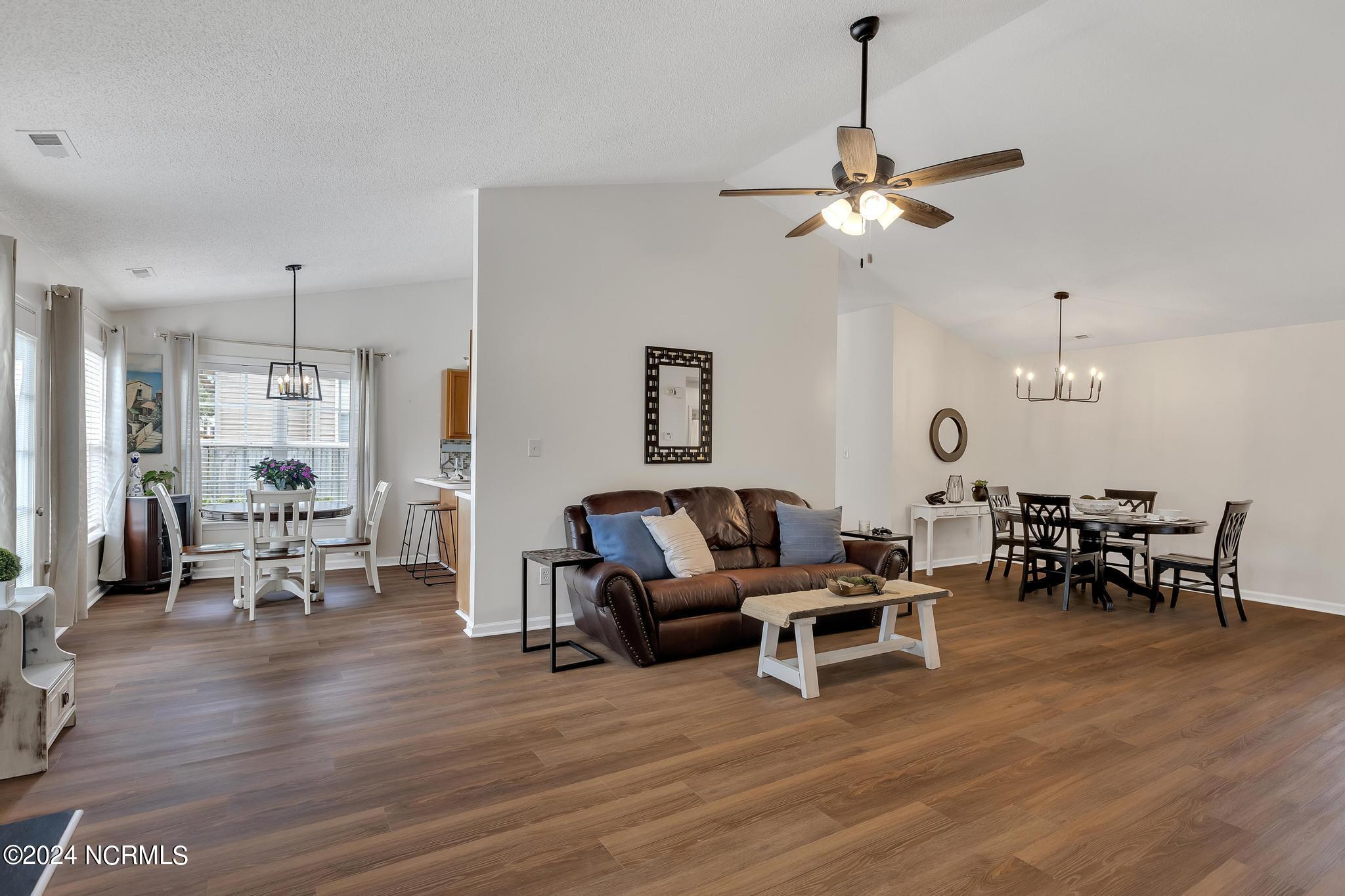 110 Summercreek Drive