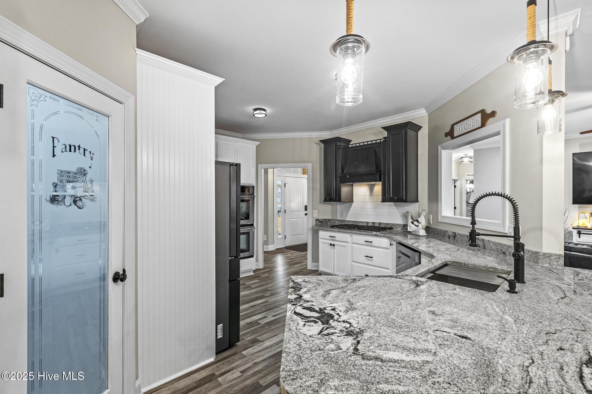 307 Baffle Court