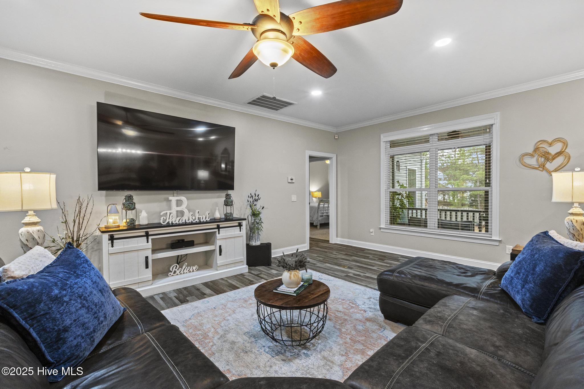 307 Baffle Court