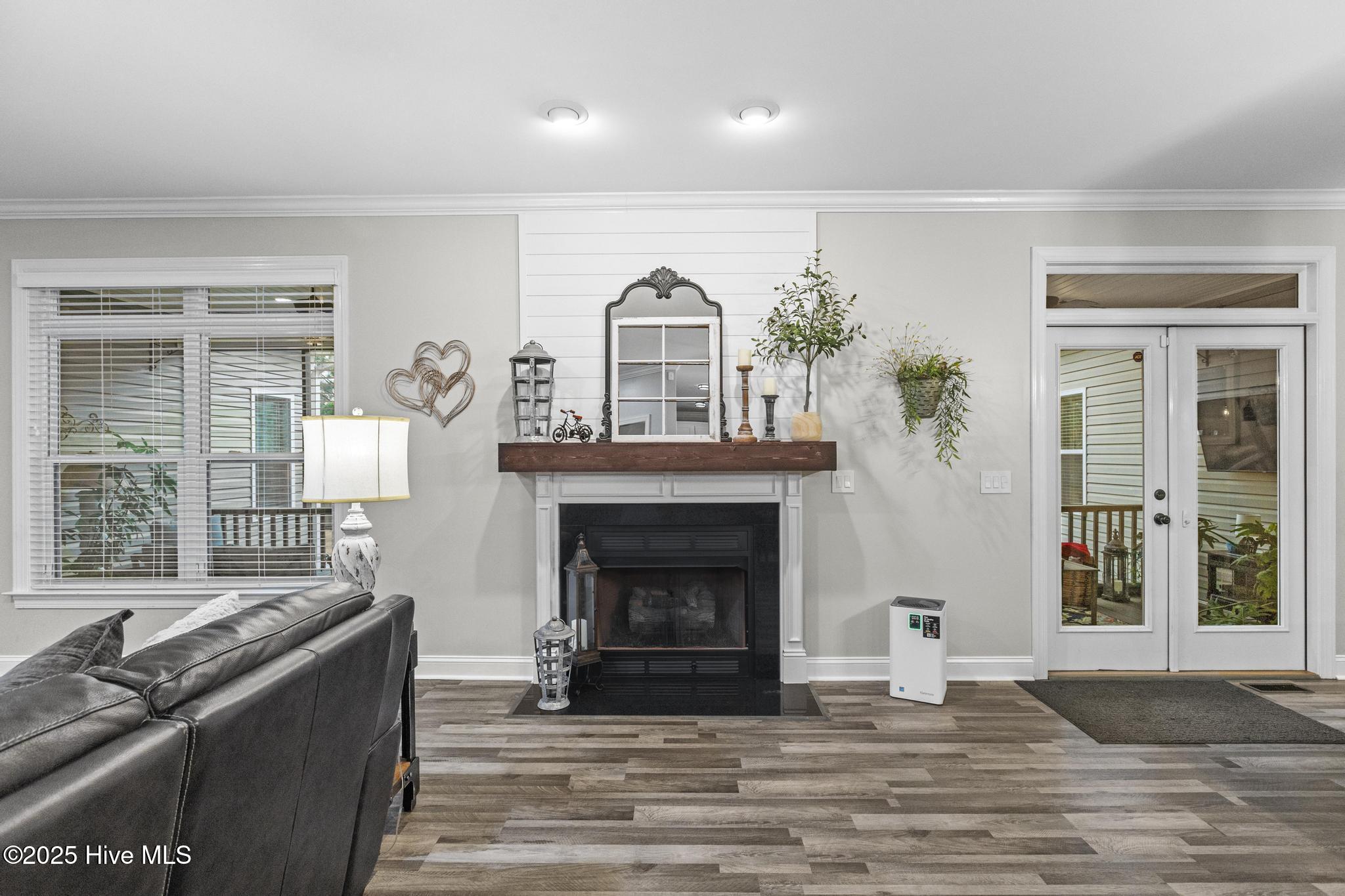 307 Baffle Court