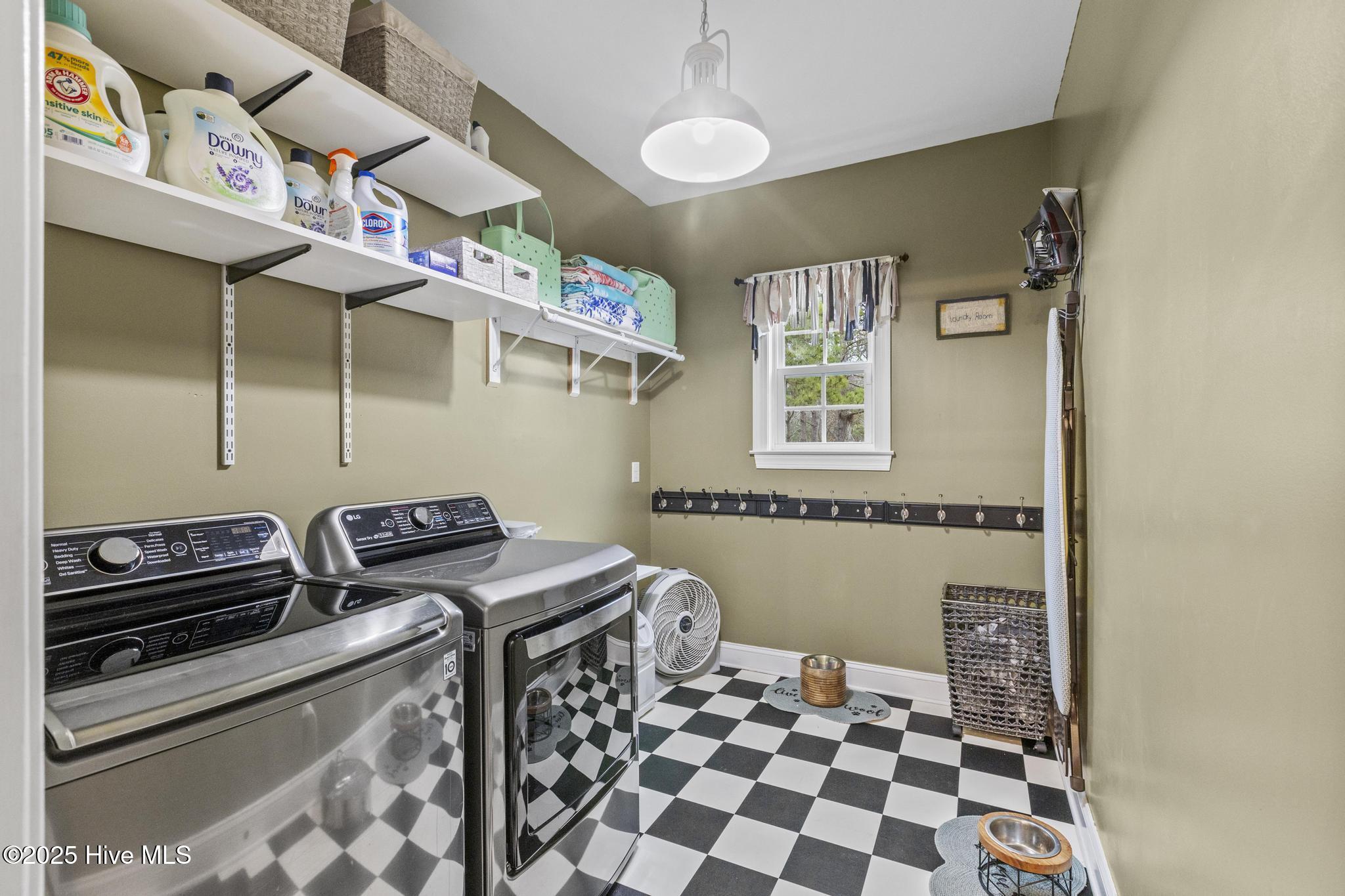 307 Baffle Court