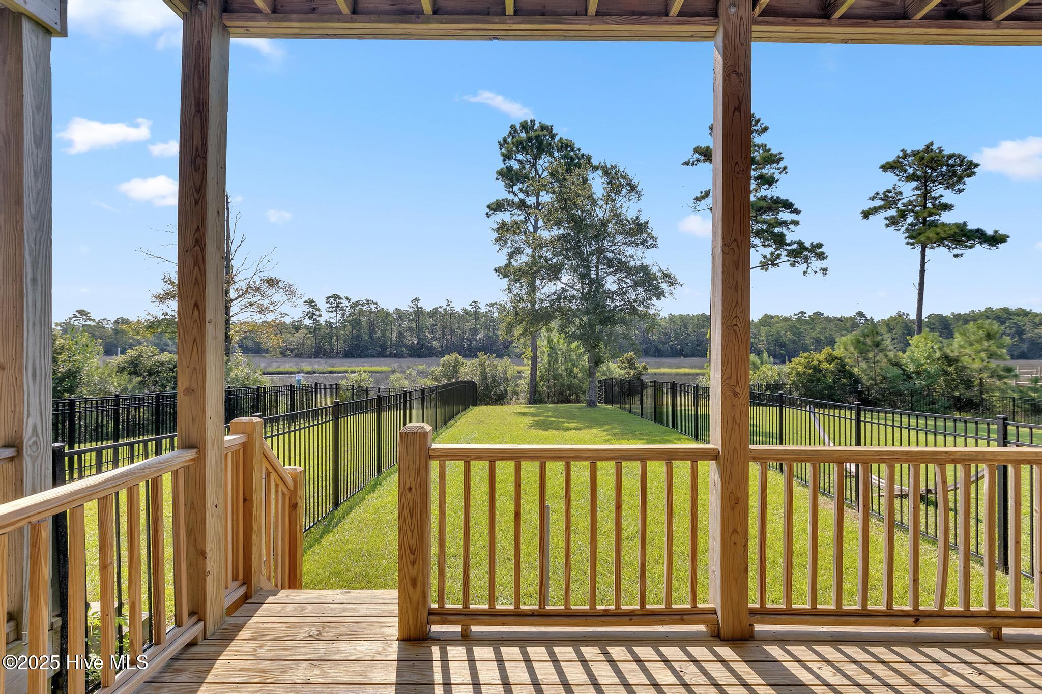 402 Garland Shores Drive