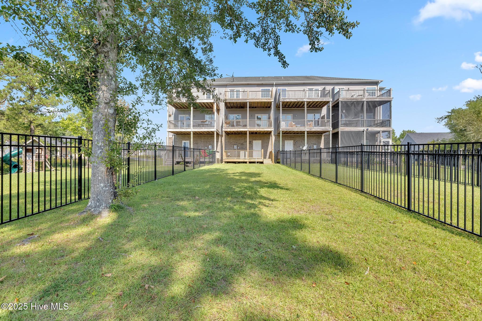 402 Garland Shores Drive