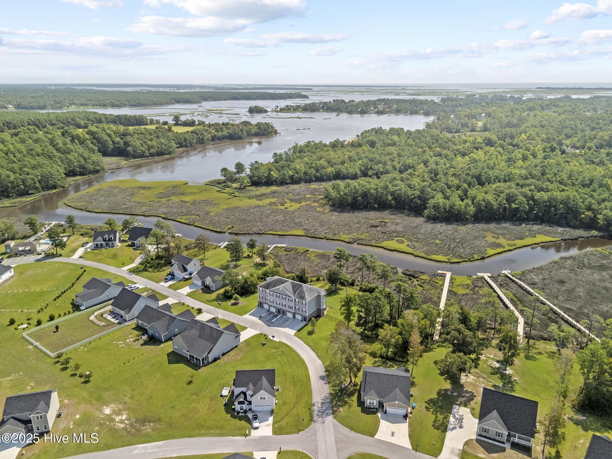 402 Garland Shores Drive