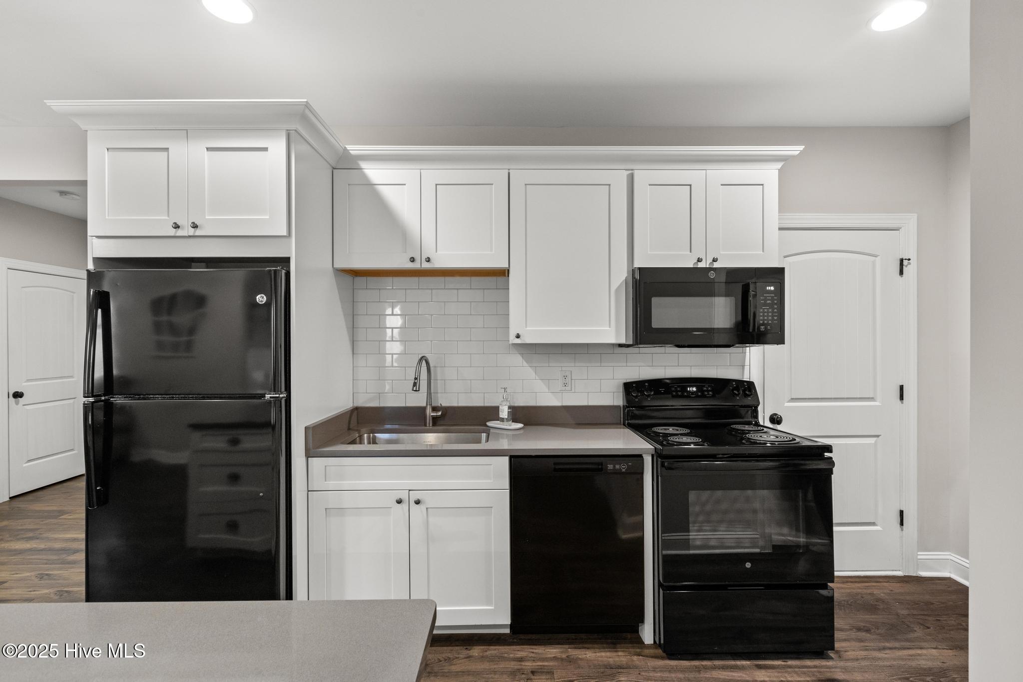 3548 Willow Green Drive