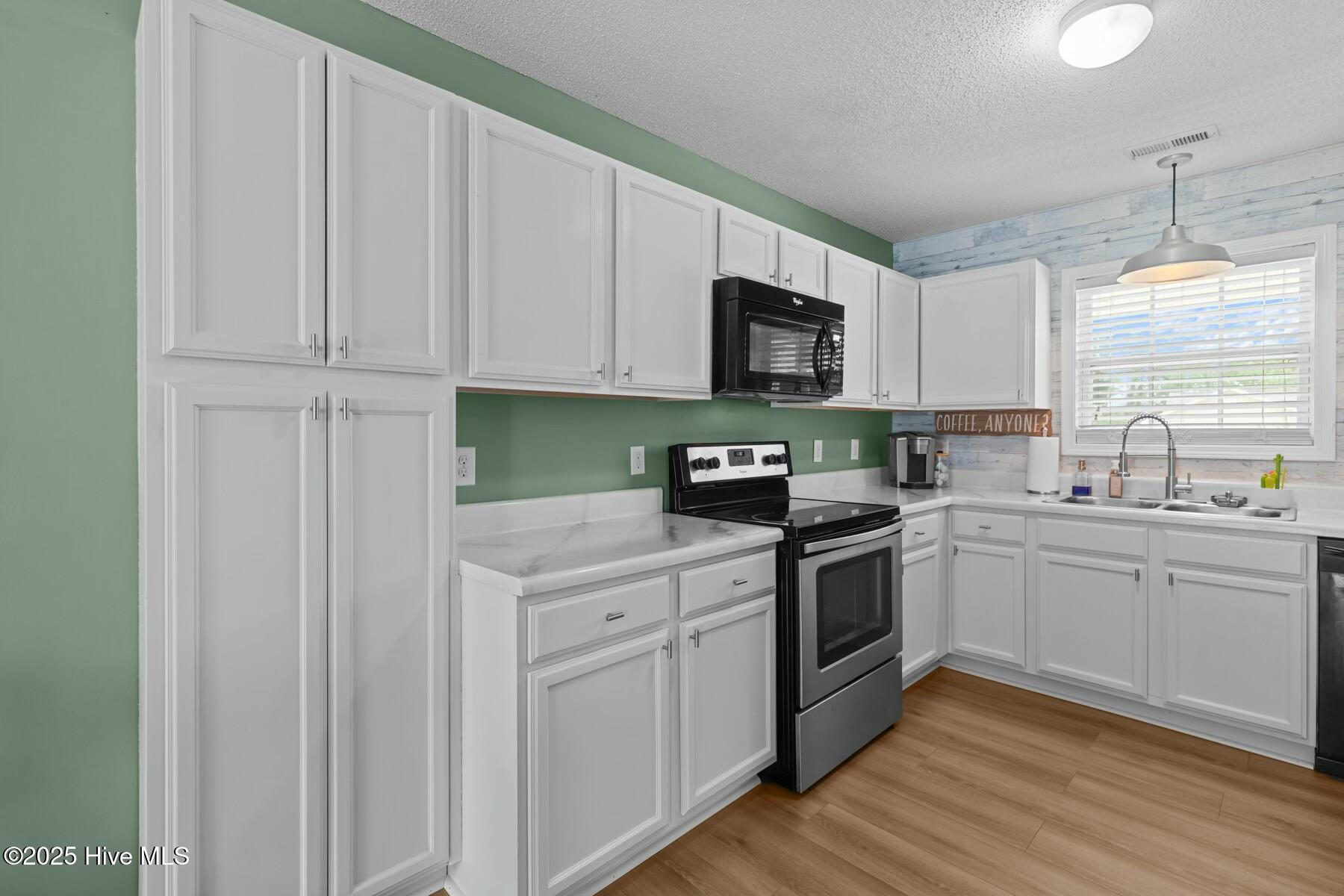 415 Jessica Court