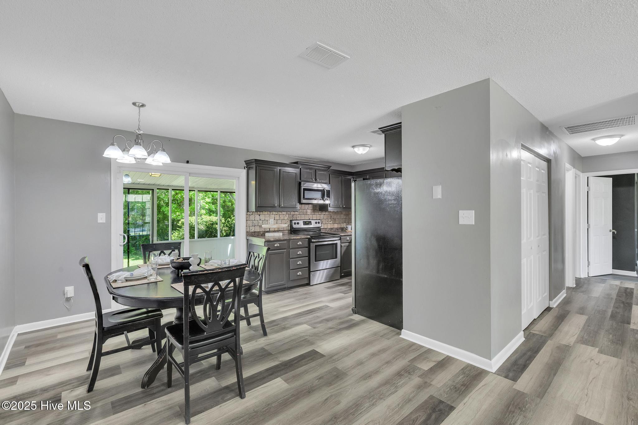 114 Wedgewood Drive