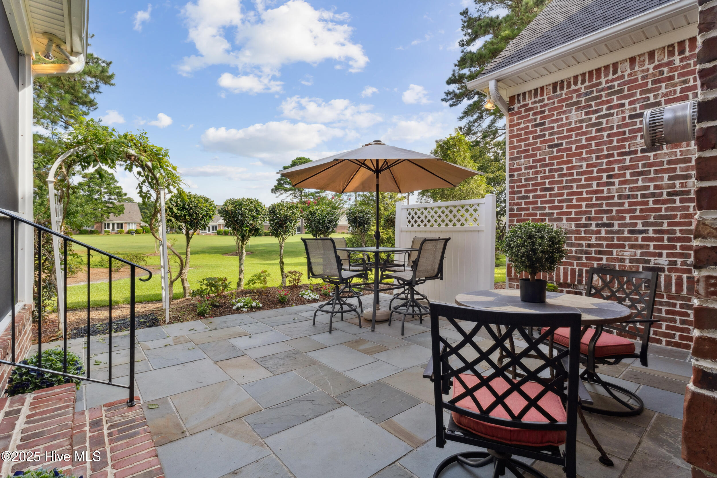 1110 Hampton Pines Court