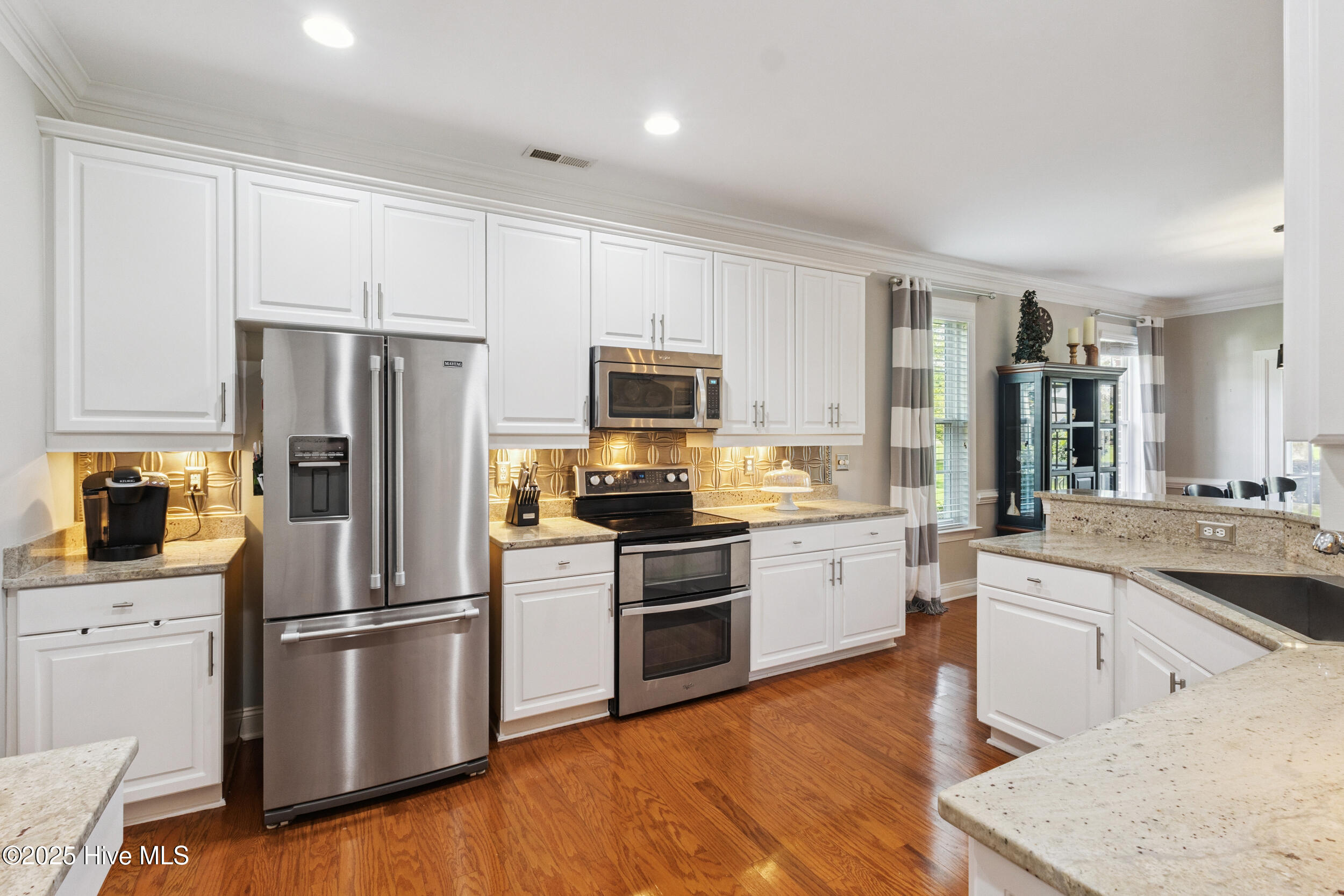 1110 Hampton Pines Court