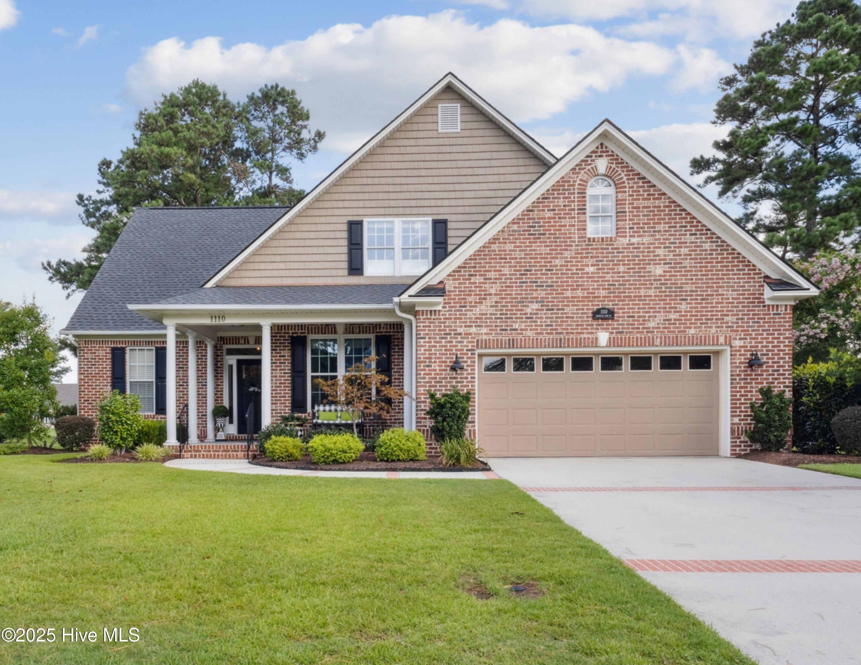 1110 Hampton Pines Court
