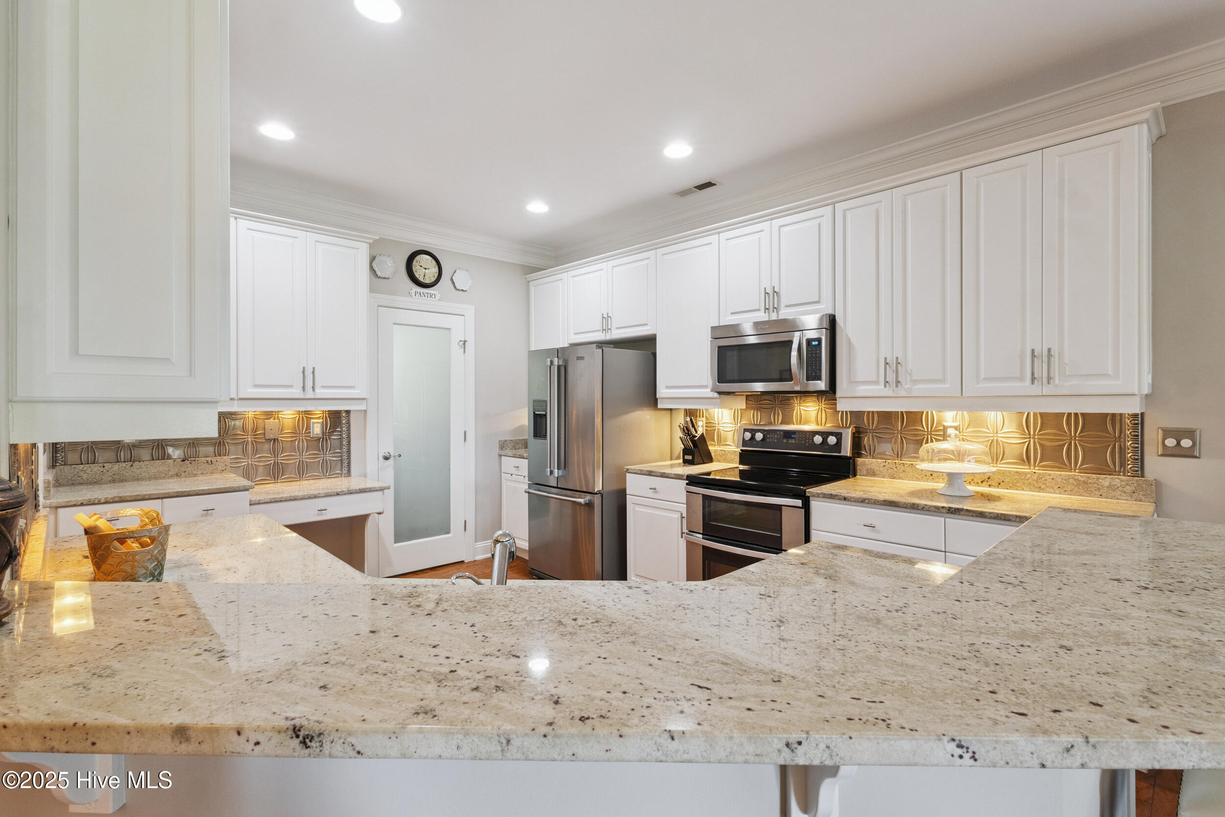 1110 Hampton Pines Court
