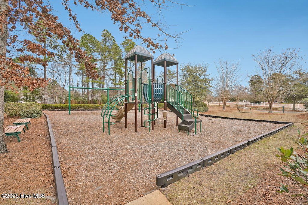 1110 Hampton Pines Court