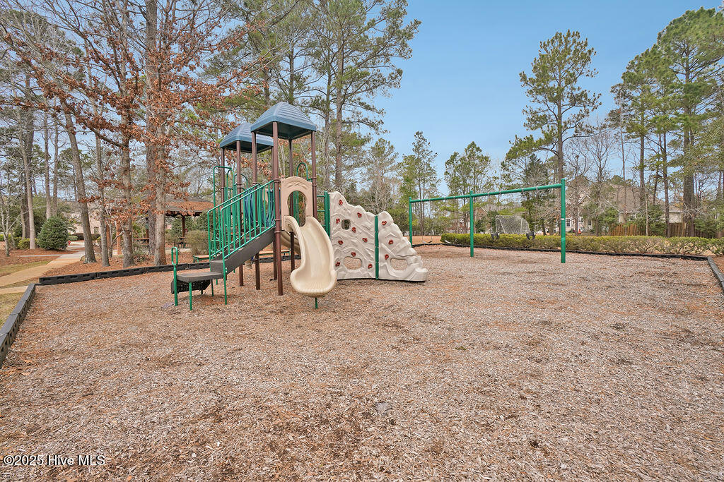 1110 Hampton Pines Court