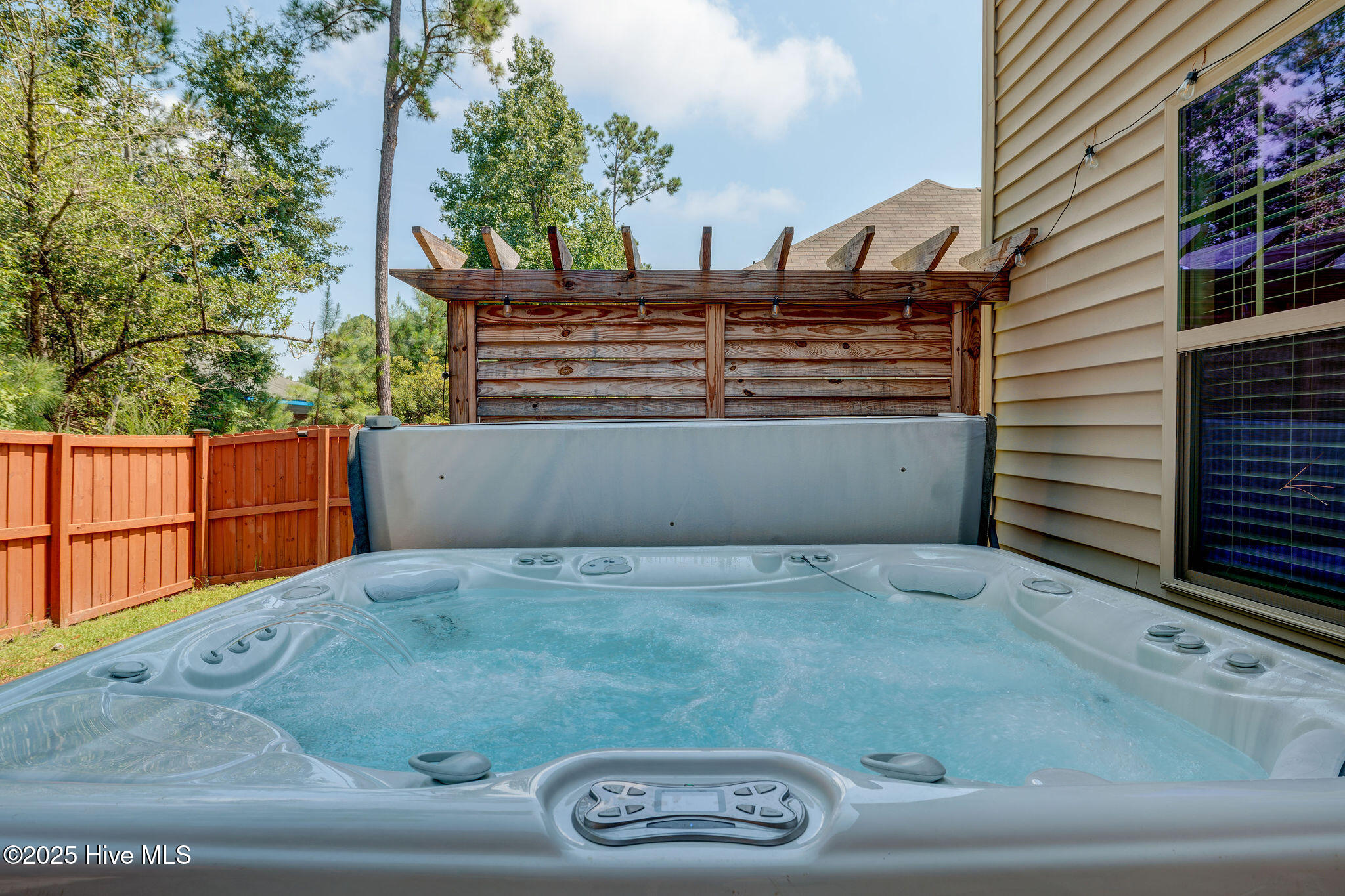 4517 Combs Forest Court, Leland