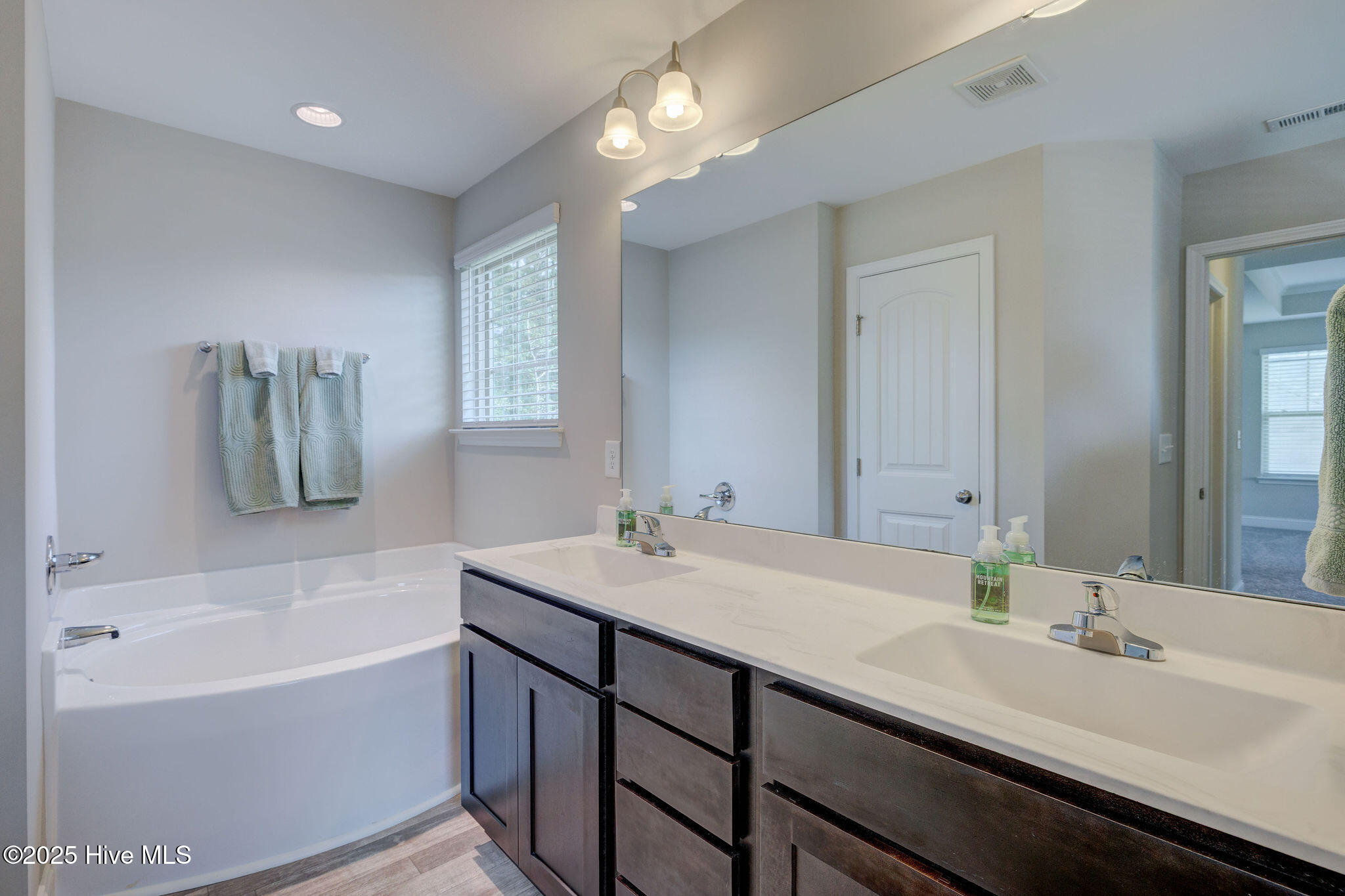 4517 Combs Forest Court, Leland