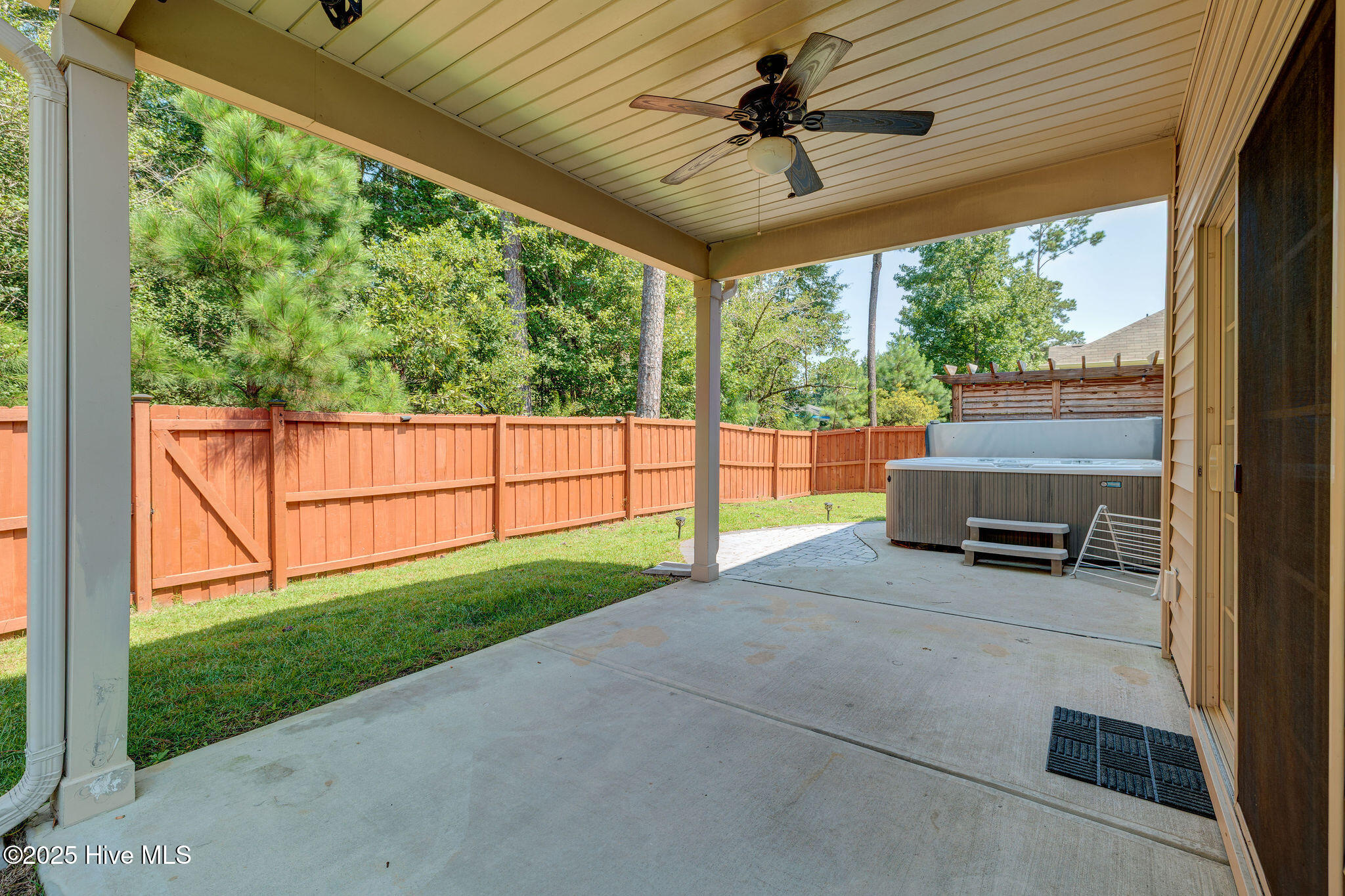 4517 Combs Forest Court, Leland