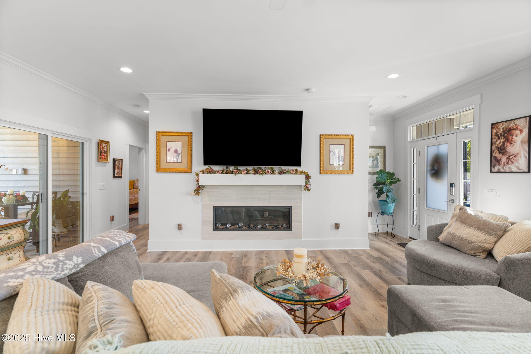 6508 Oak Canopy Drive
