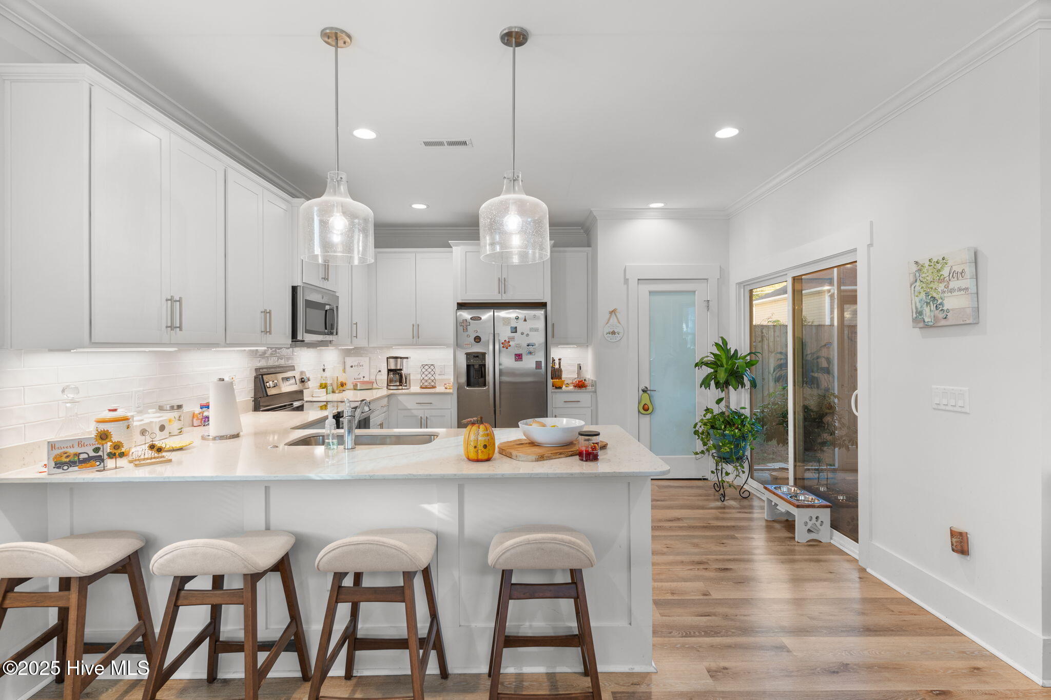 6508 Oak Canopy Drive