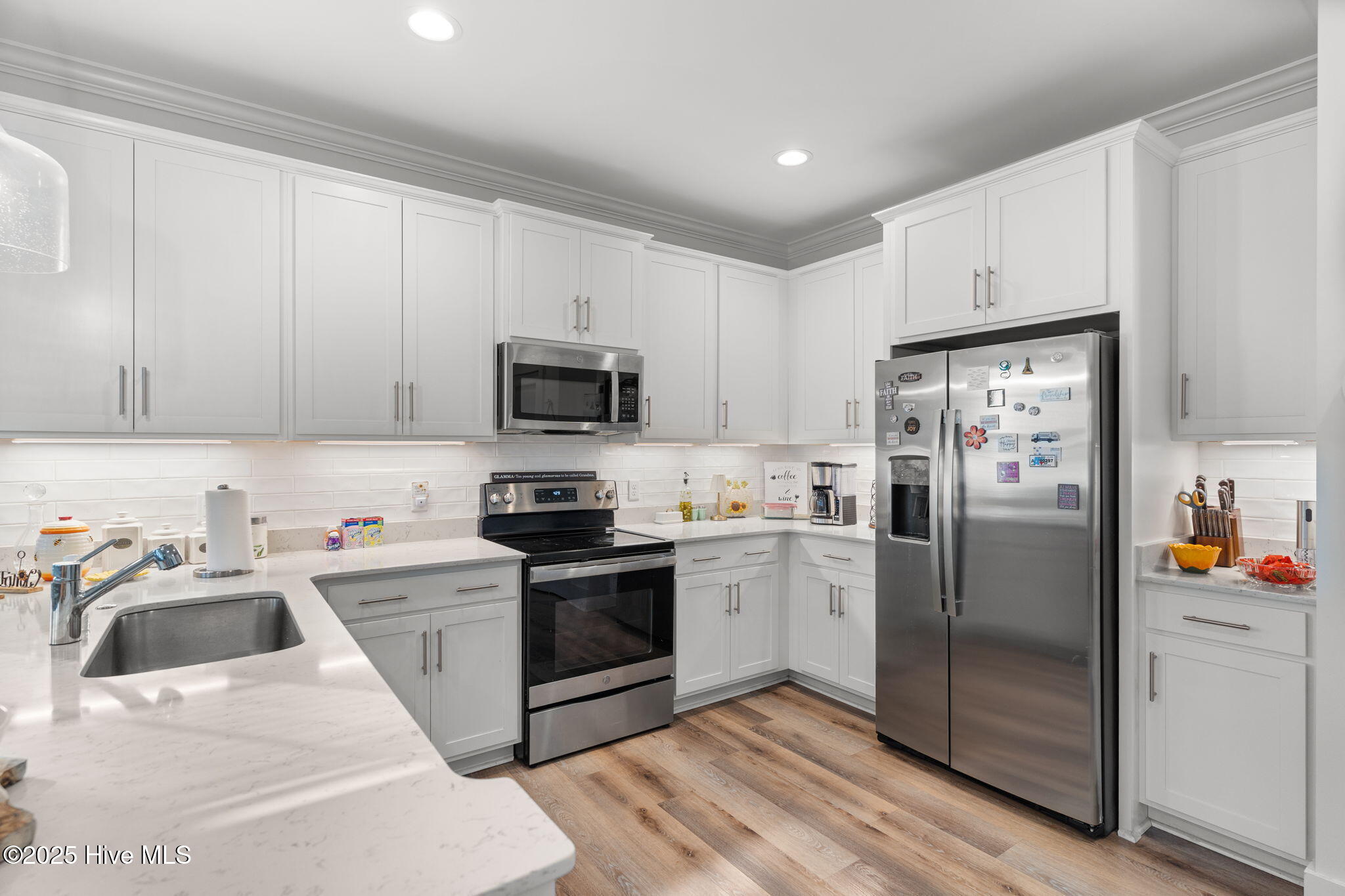 6508 Oak Canopy Drive